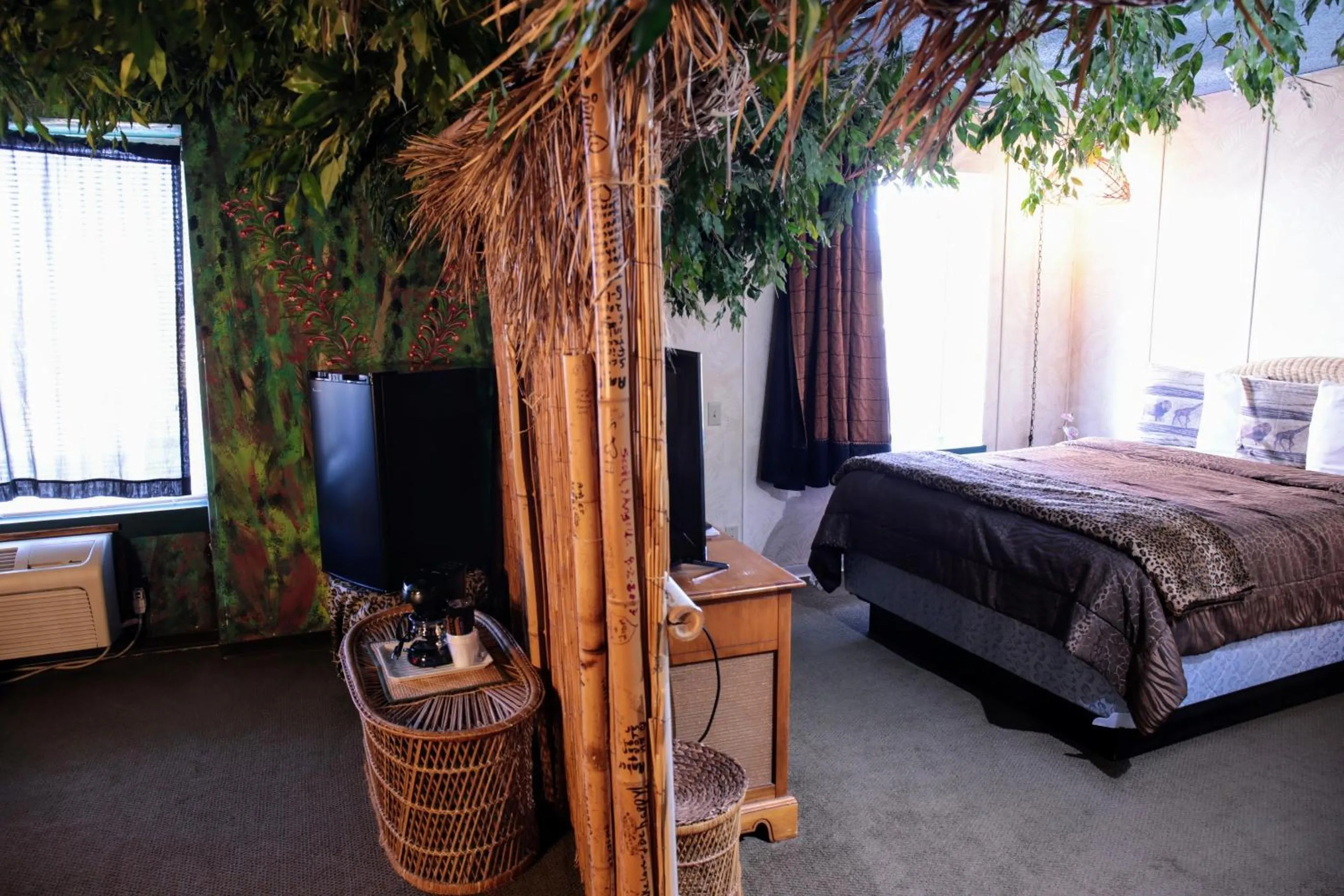 Other, Bed in Don Q Inn