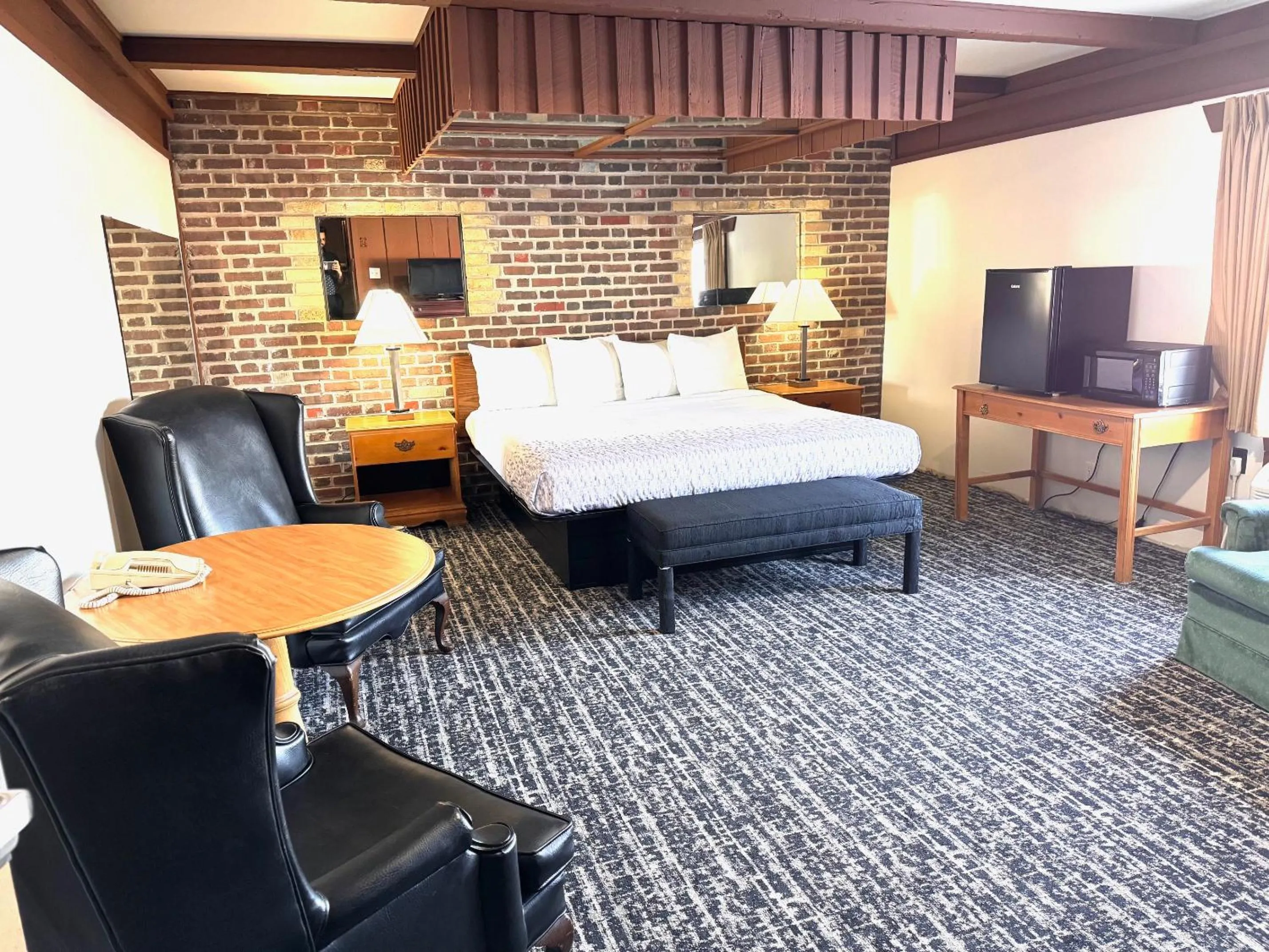 Seating area in Don Q Inn