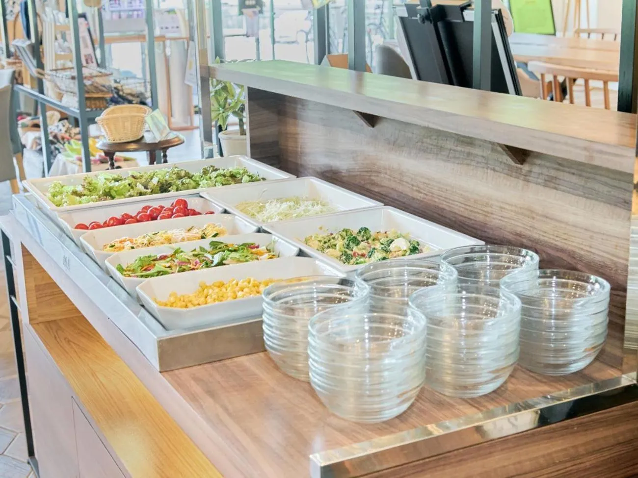 Restaurant/places to eat in Airport Hotel Kumamoto