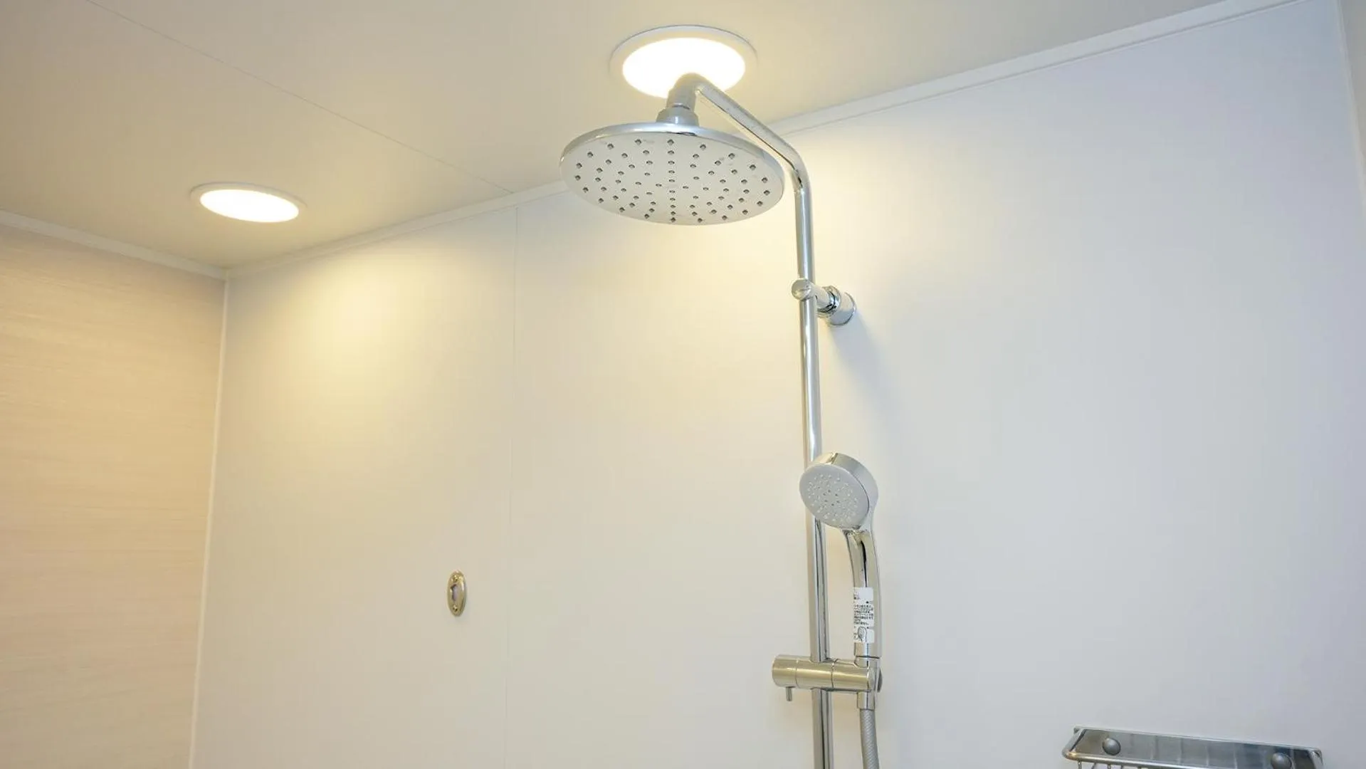 Shower in Airport Hotel Kumamoto