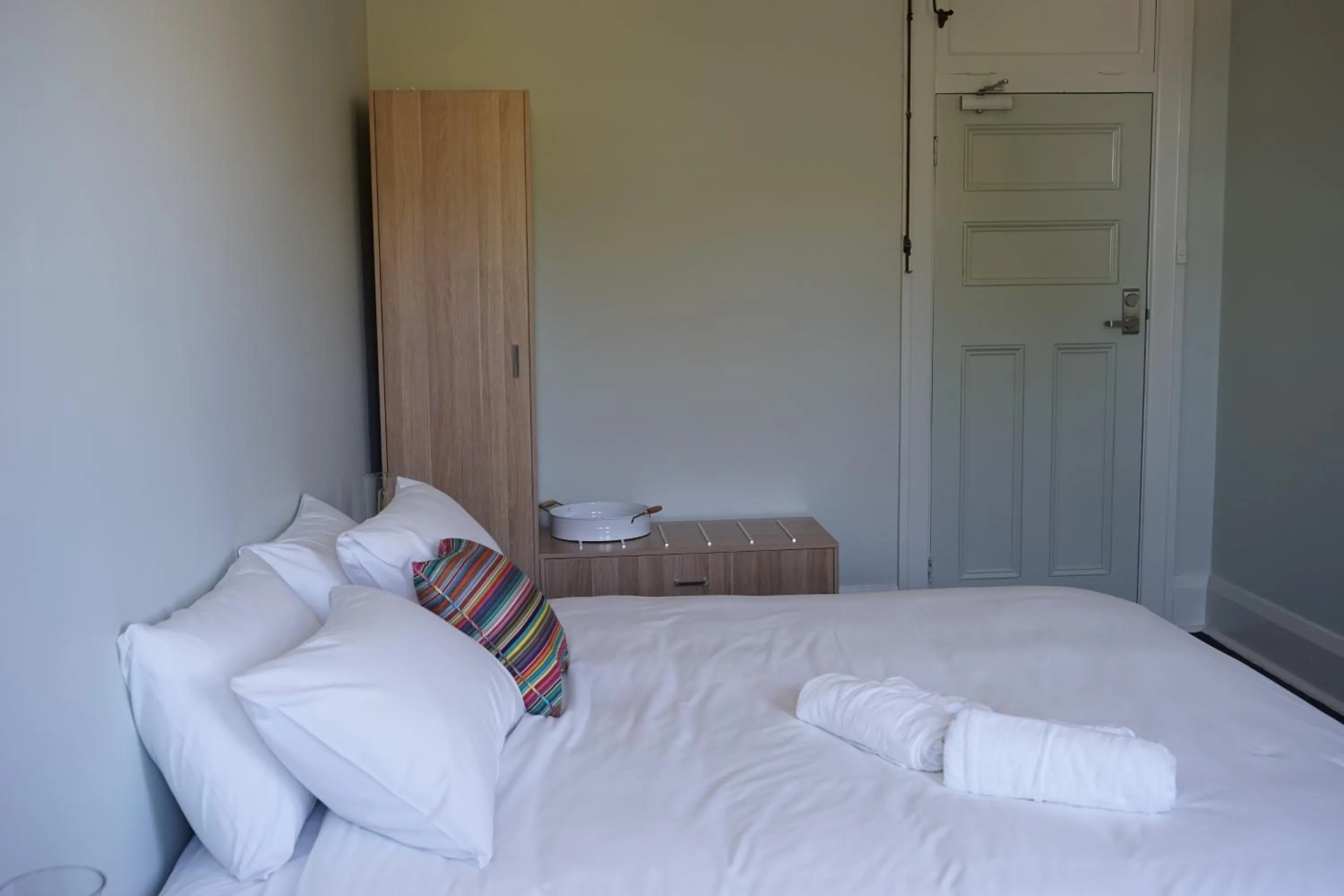 Photo of the whole room, Bed in Rosehill Hotel