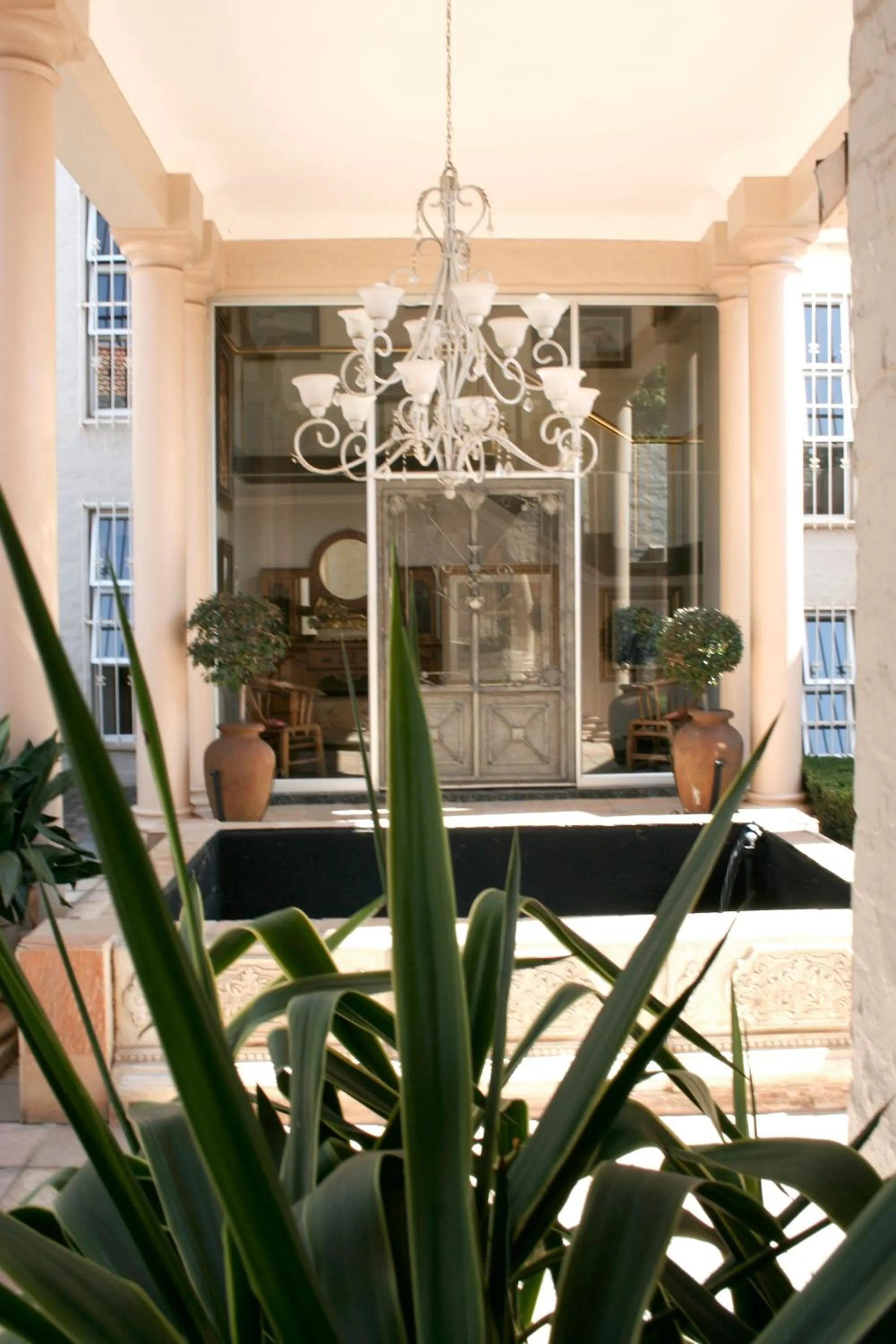 Facade/entrance in TCS on Lynnwood Guesthouse