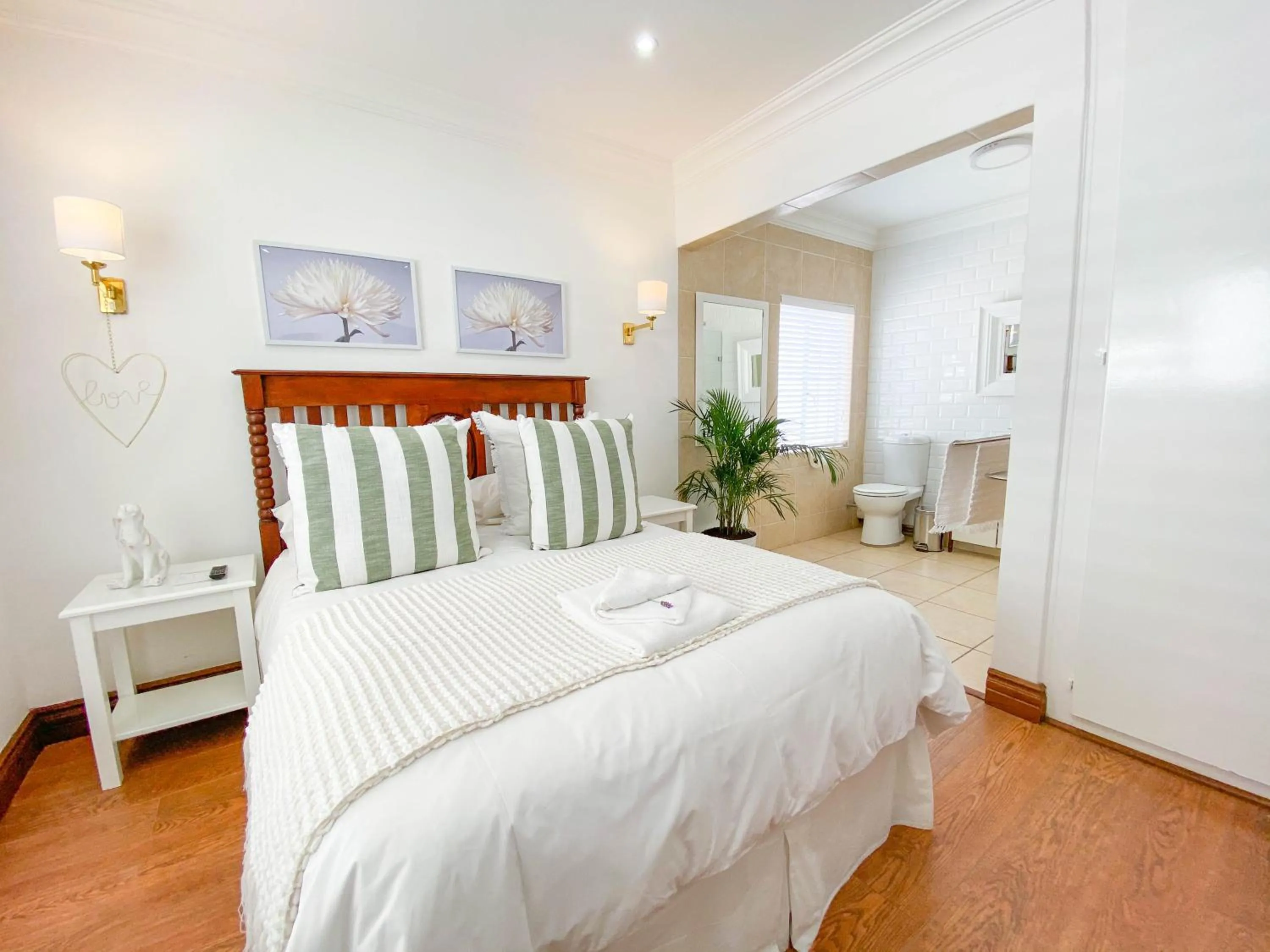 Bed in TCS on Lynnwood Guesthouse