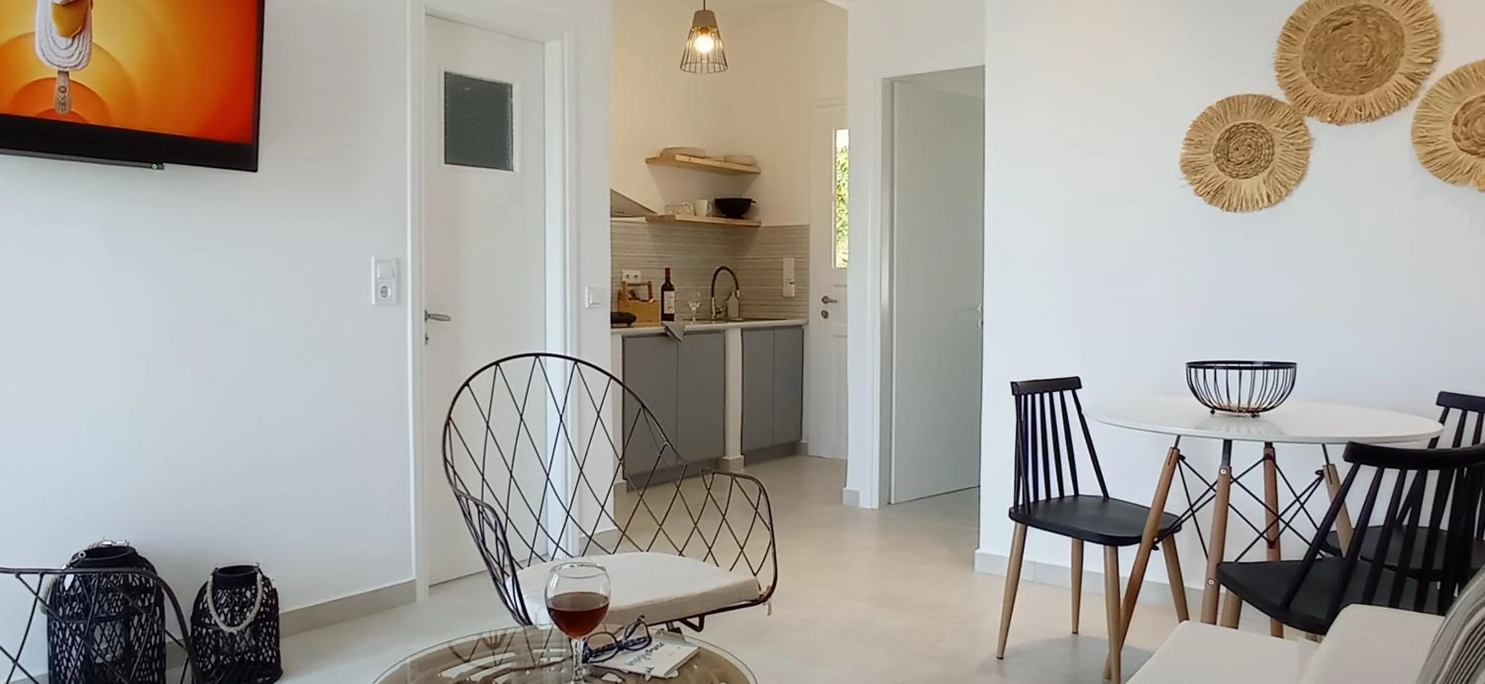 Kitchen or kitchenette in Anixis Studios Aliki Paros