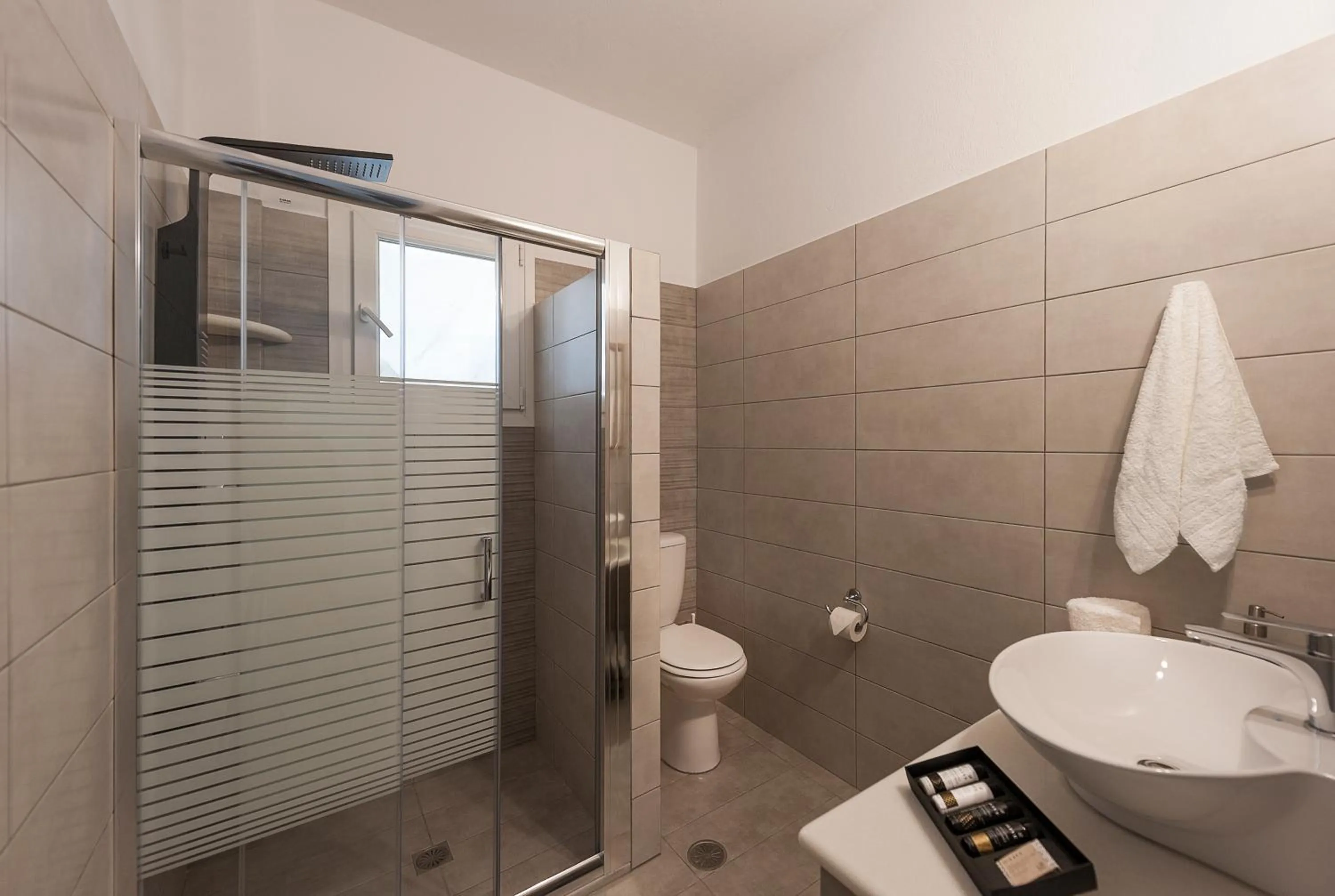 Bathroom in Anixis Studios Aliki Paros