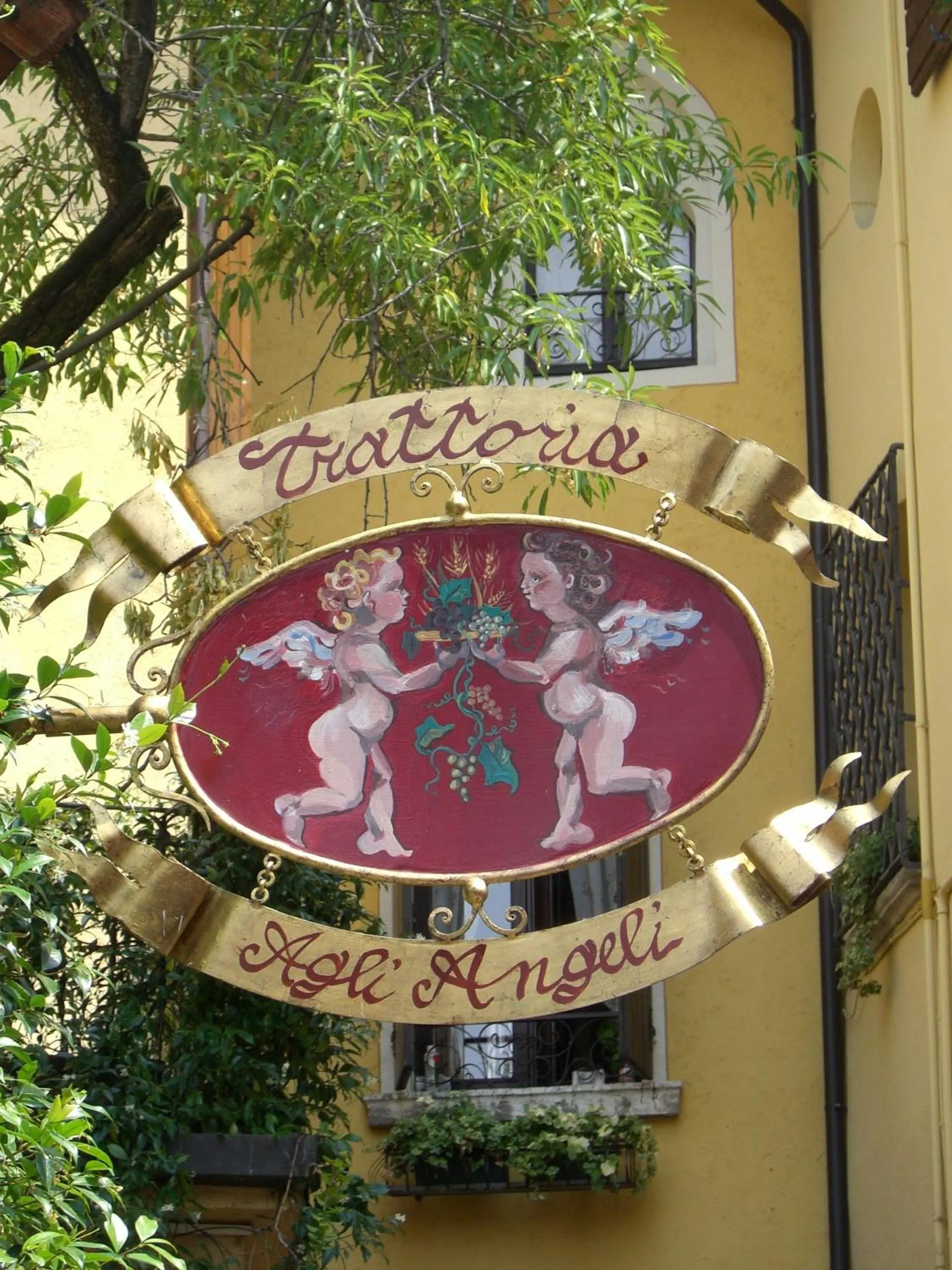 Restaurant/places to eat in Locanda Agli Angeli