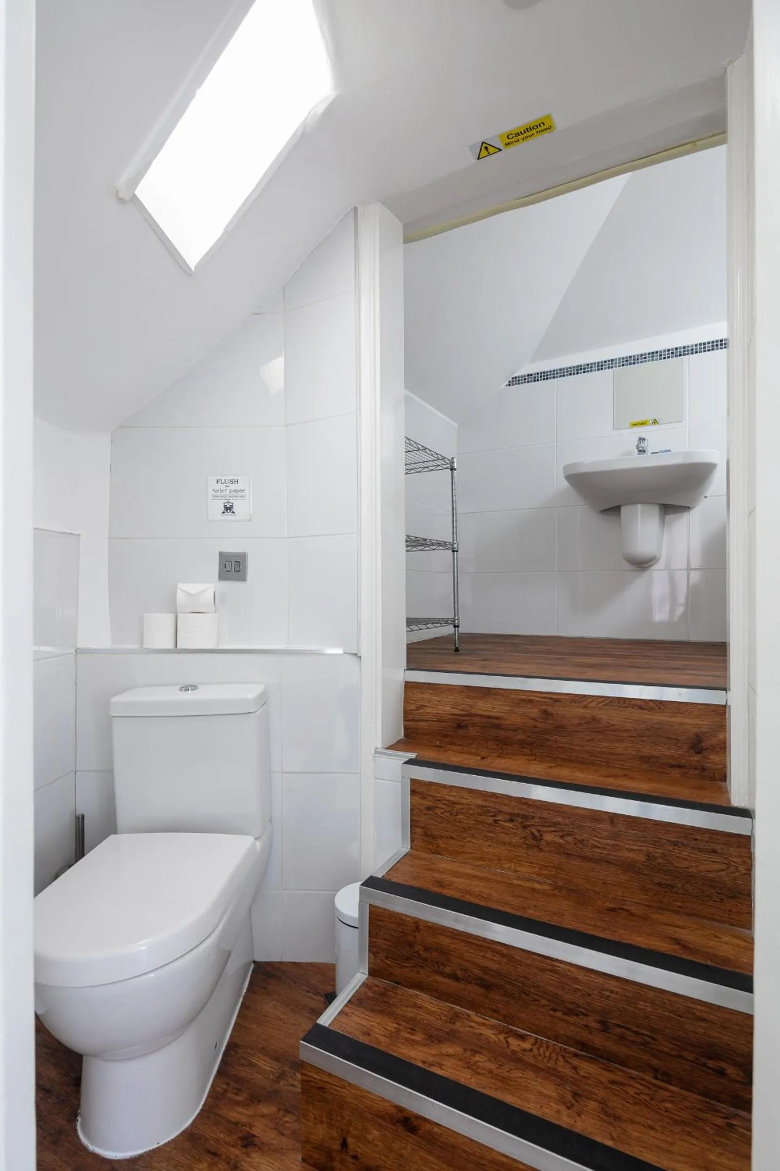 Toilet in Castle Properties: The Duchess, 3 Bed Family cottage