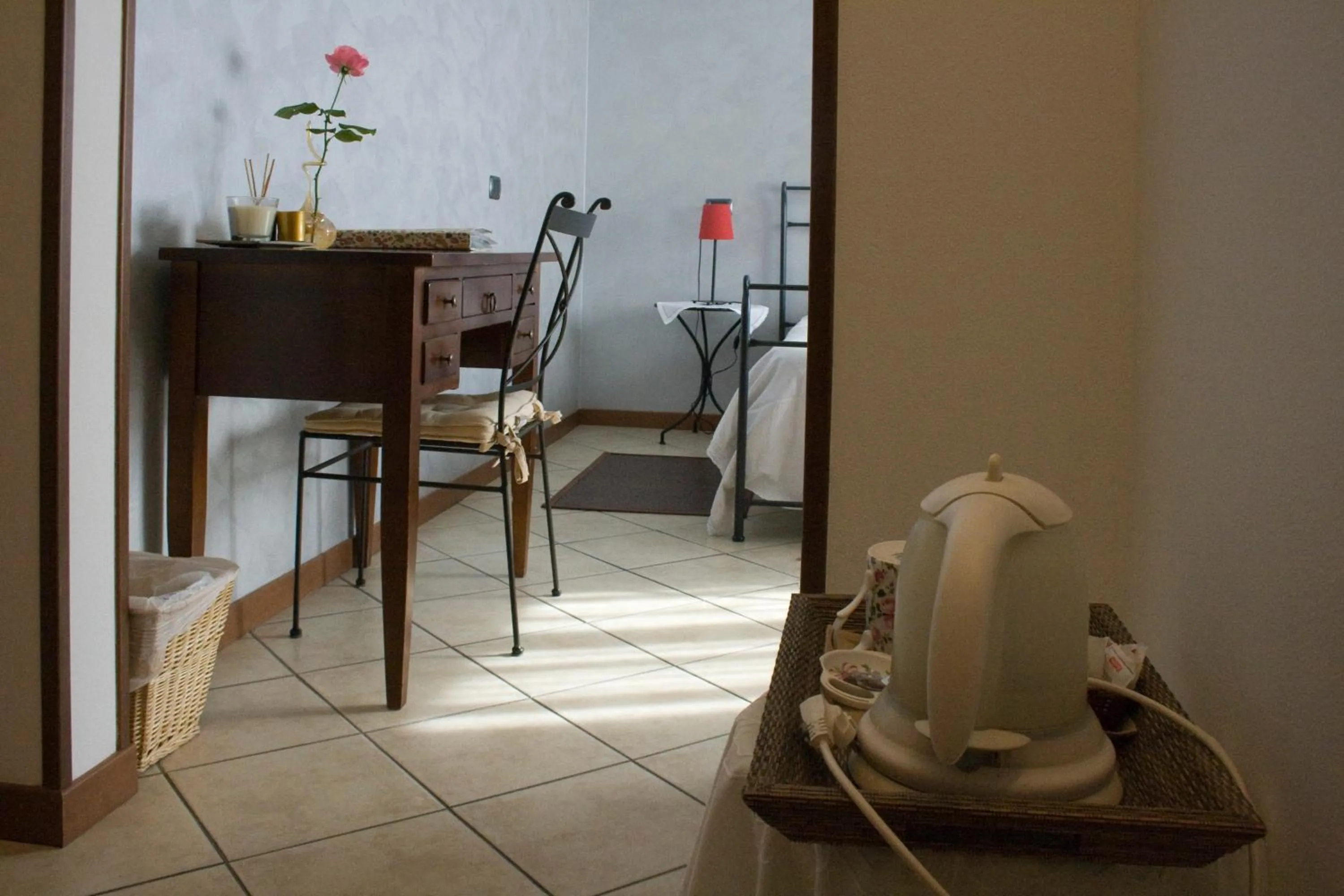 Coffee/tea facilities in Casa Chiara B&B