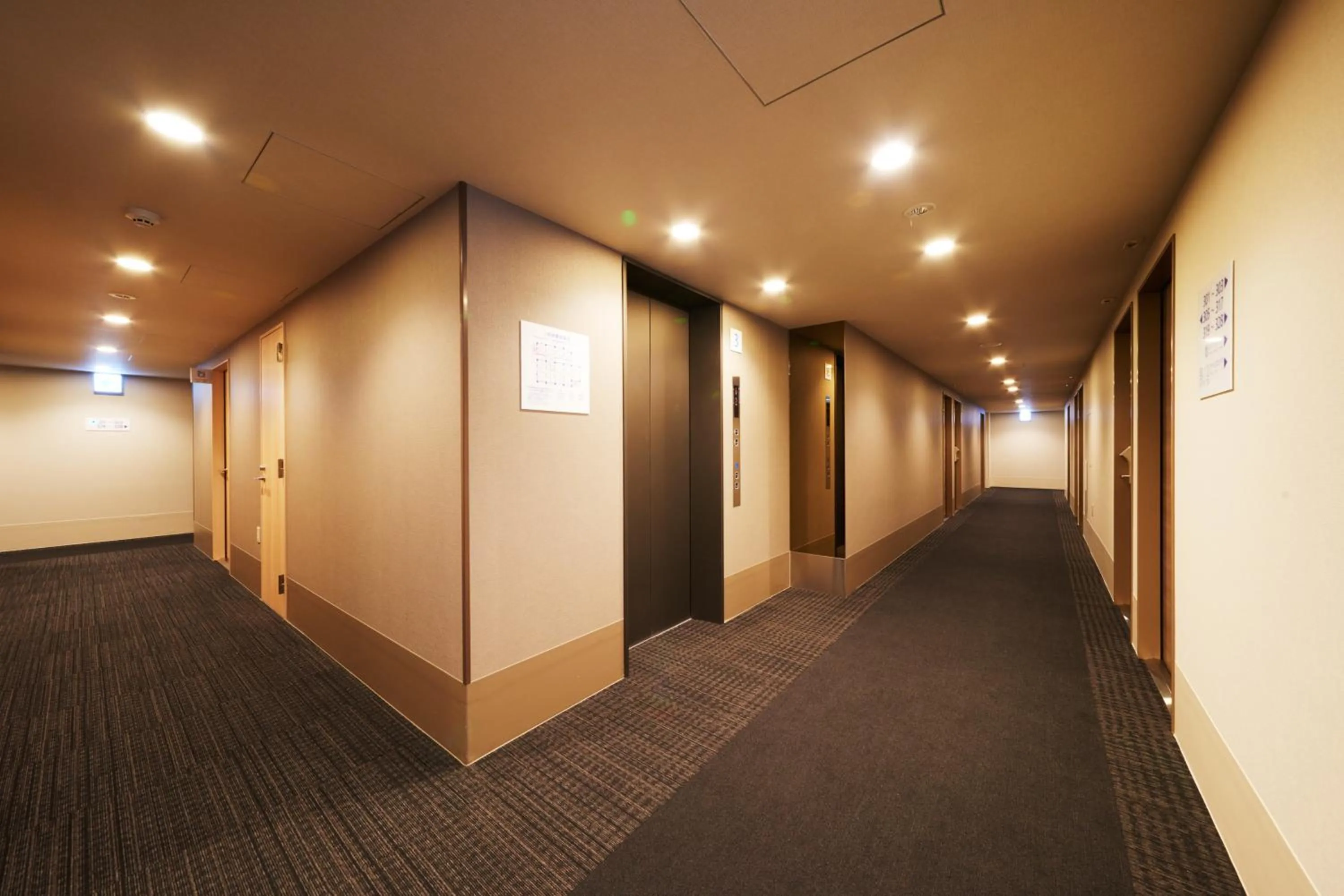 elevator in Super Hotel JR Nara Ekimae Sanjo Dori