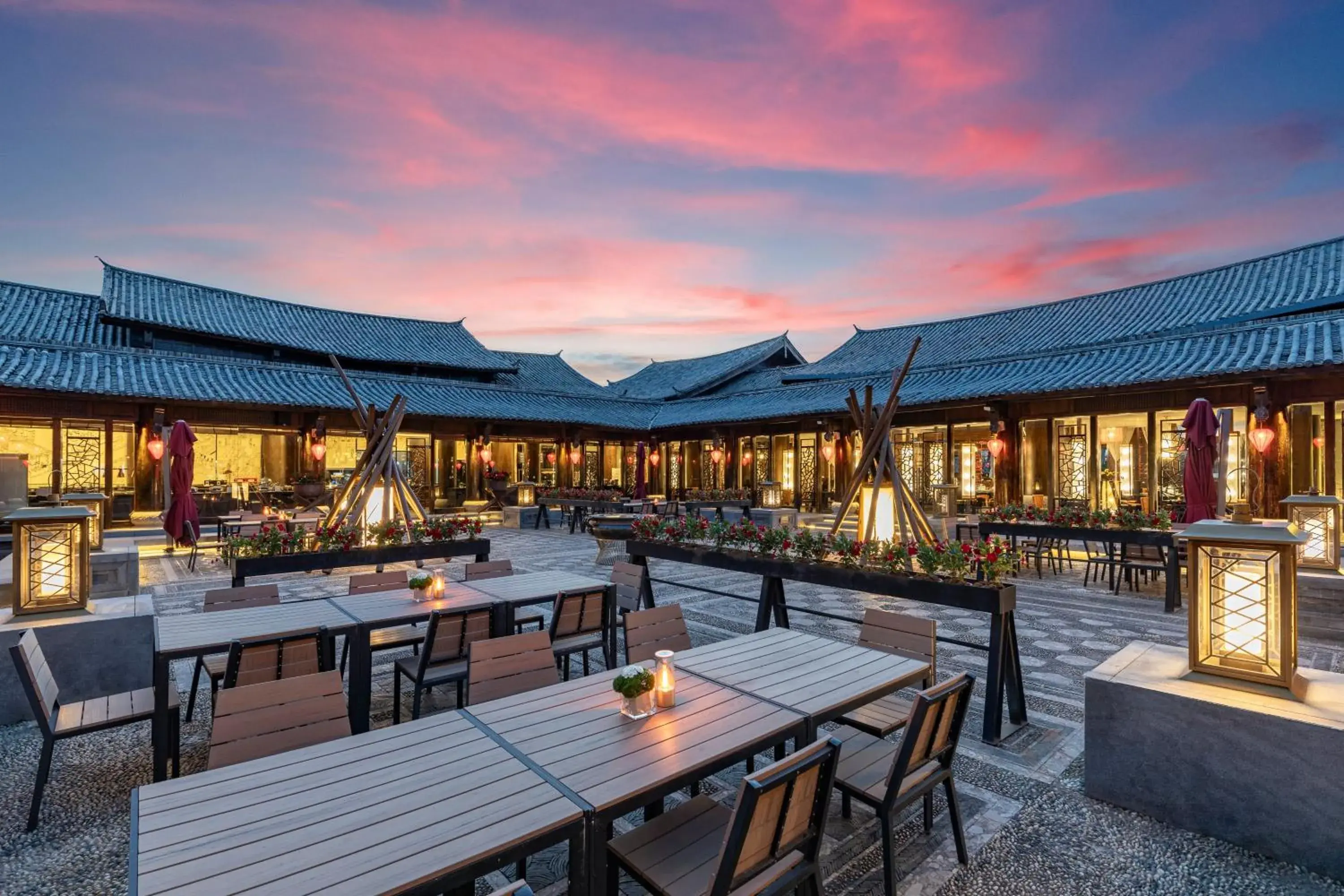 Property building in InterContinental Lijiang Ancient Town Resort by IHG Property building in InterContinental Lijiang Ancient Town Resort by IHG