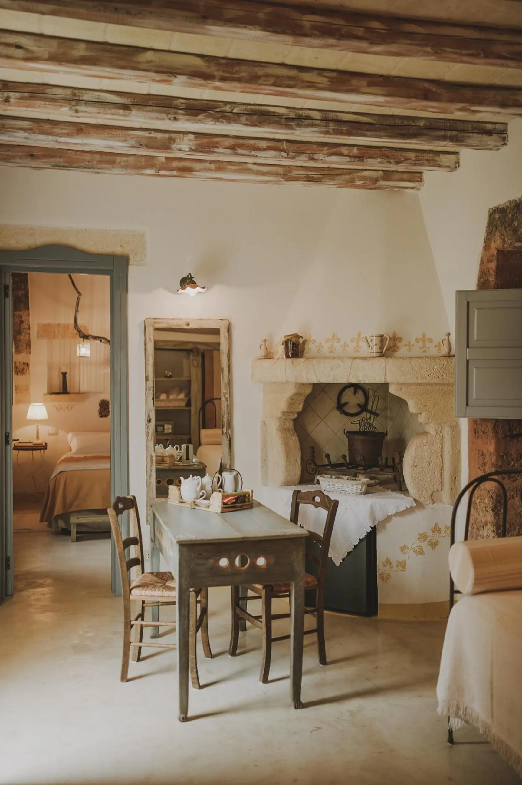 Photo of the whole room, Bed in Masseria Montenapoleone