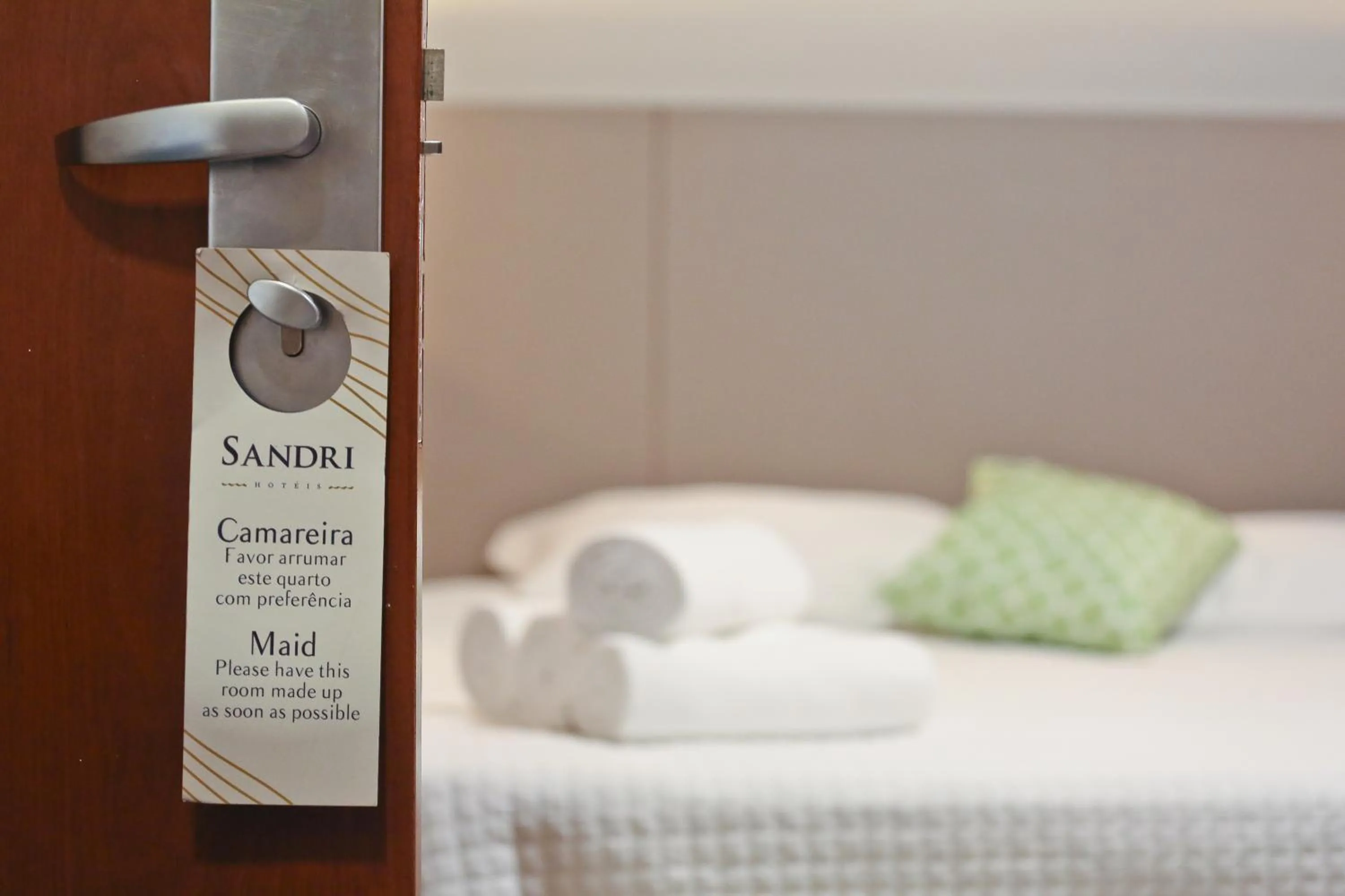 Bed in Sandri City Hotel