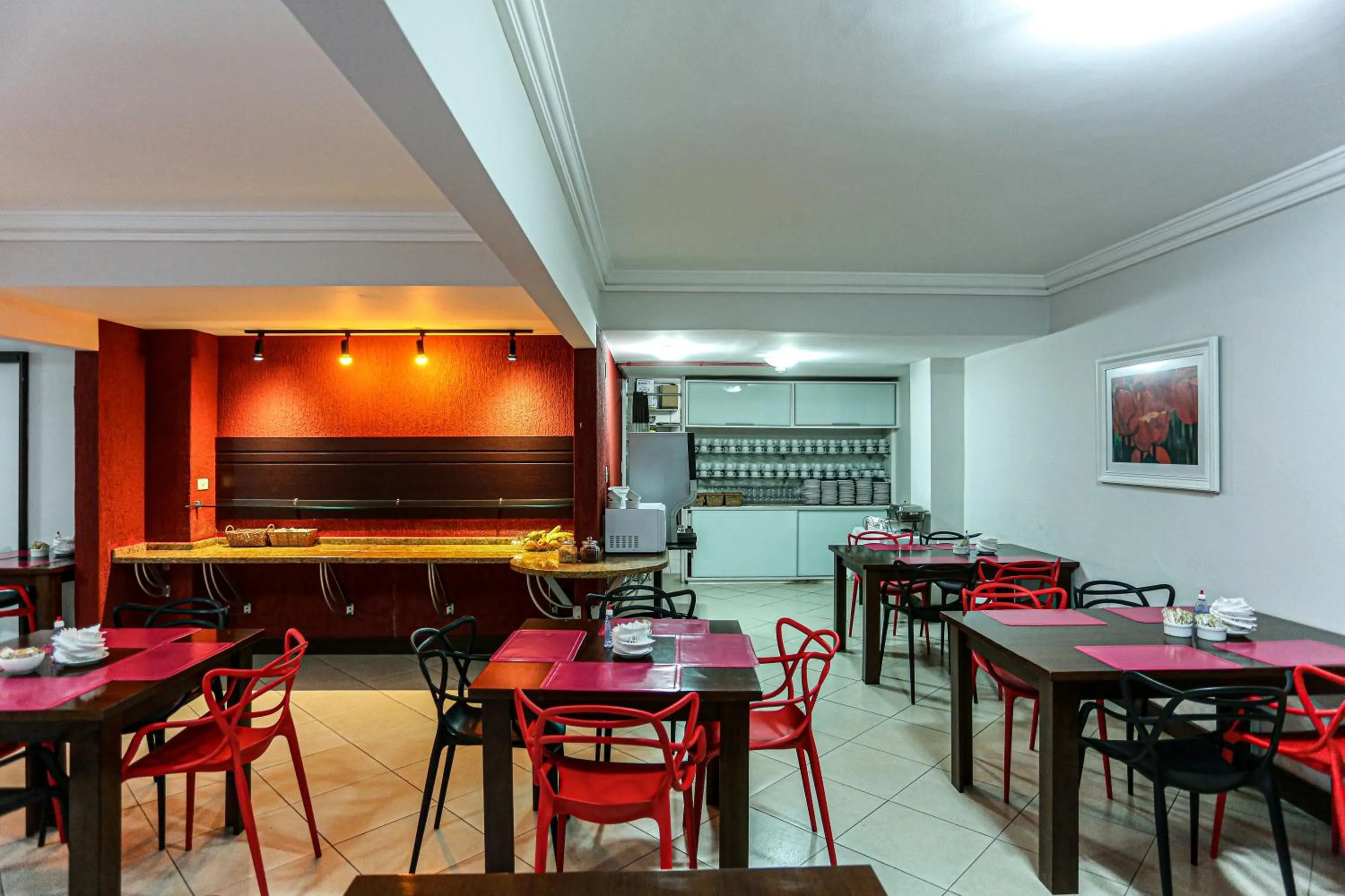 Breakfast in Sandri City Hotel