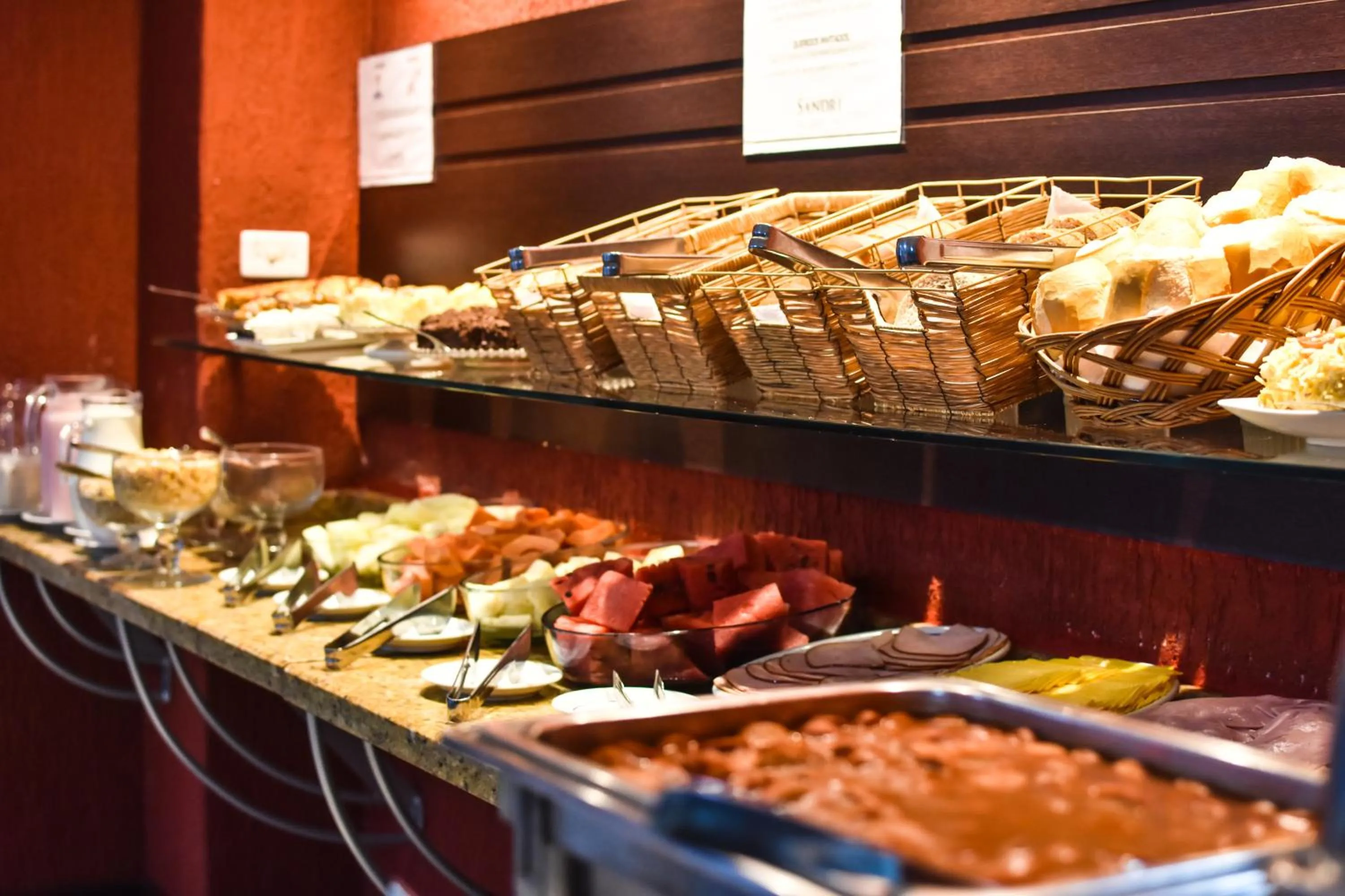 Breakfast in Sandri City Hotel