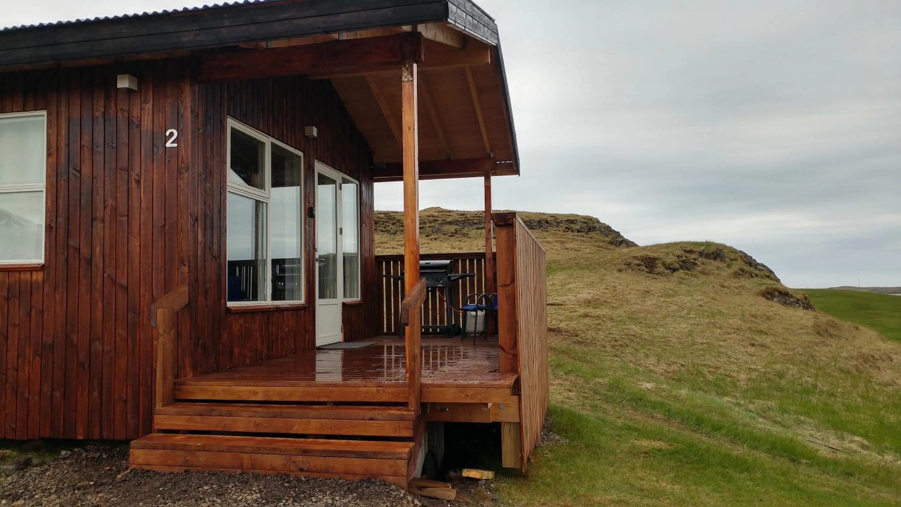 Facade/entrance in Aurora Cabins
