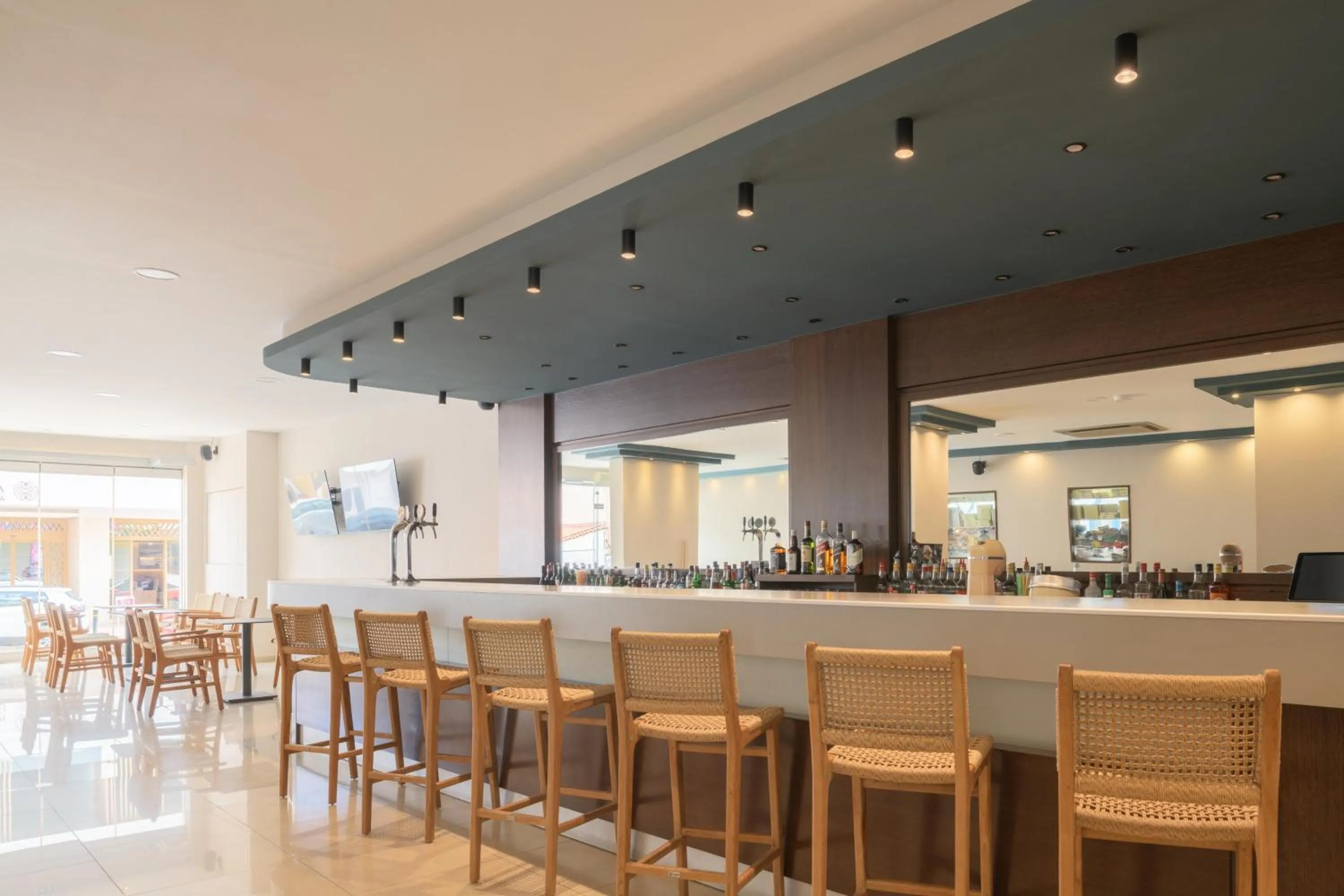 Lounge or bar in Sergios Hotel