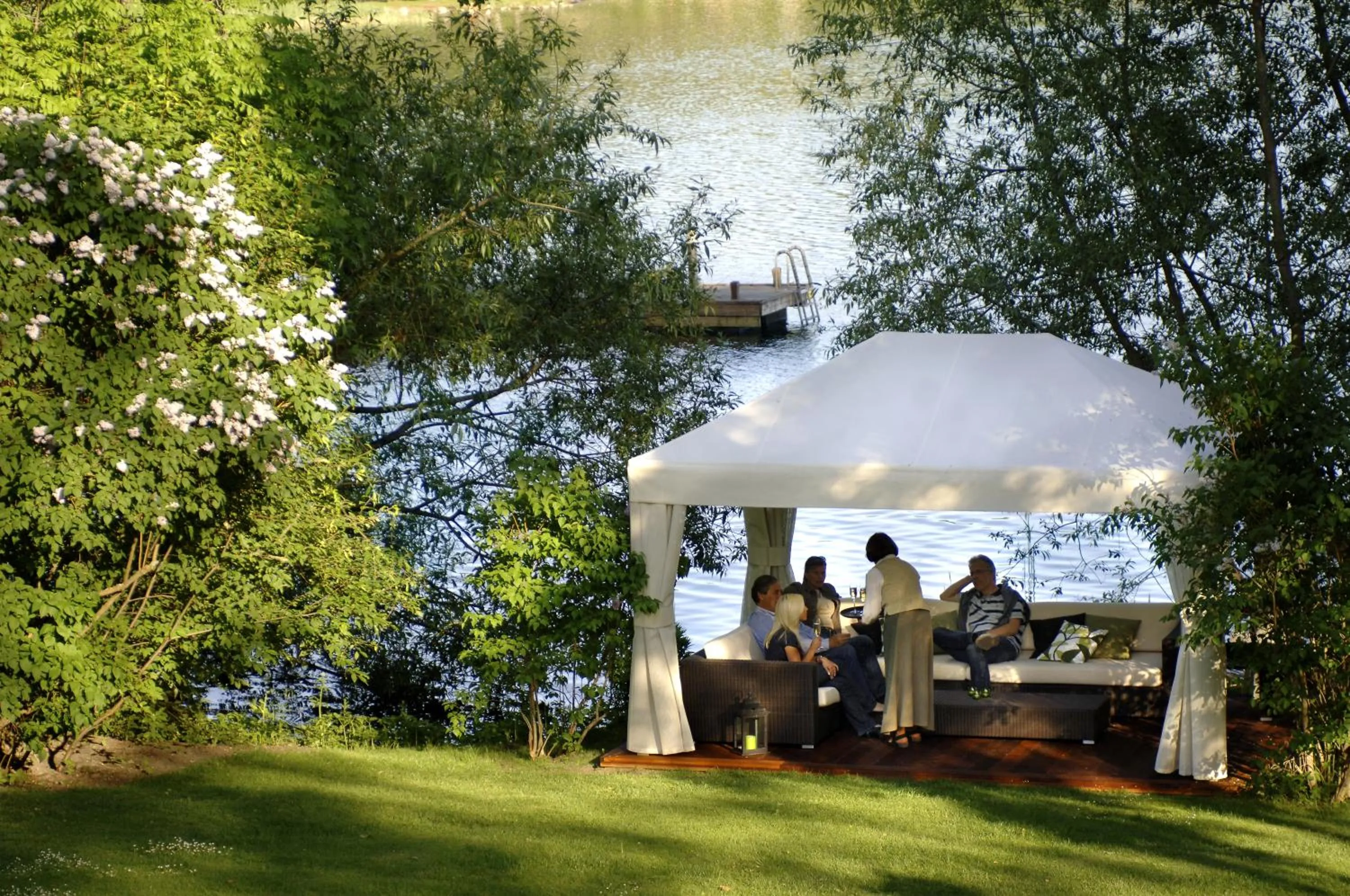 People in Steningevik