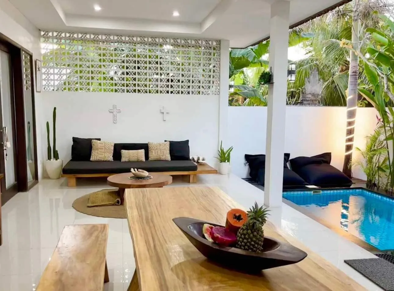 Dining area in The Captains Villa