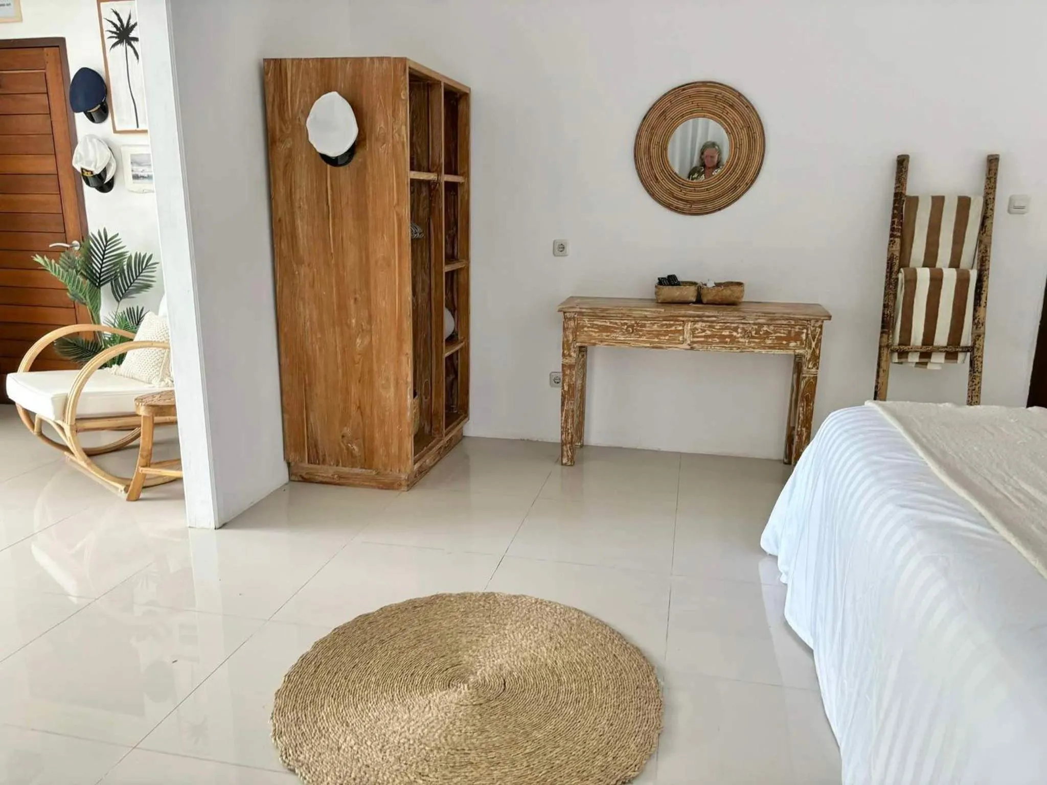 Bedroom, Bed in The Captains Villa