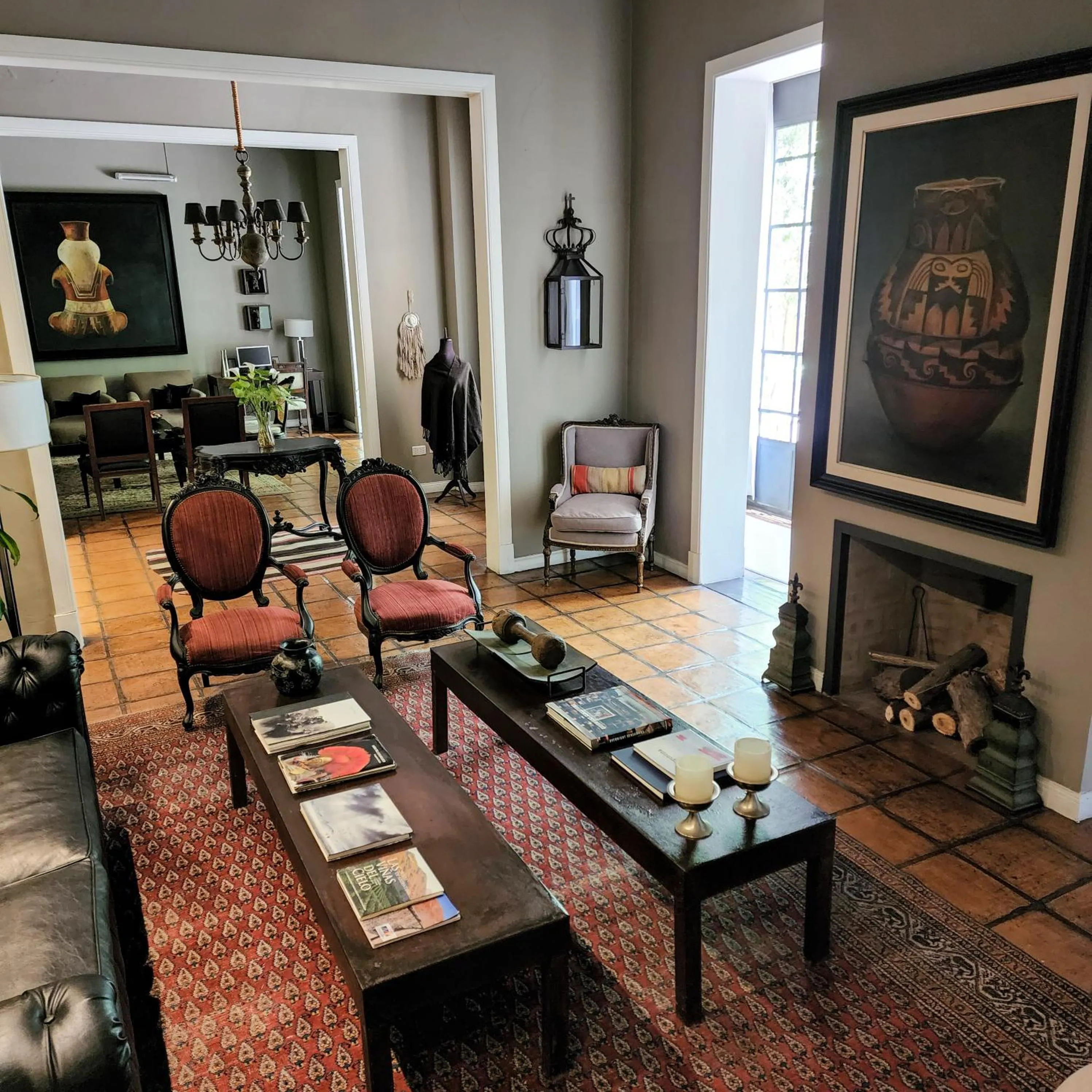 Library in Legado Mitico Salta Hotel Boutique