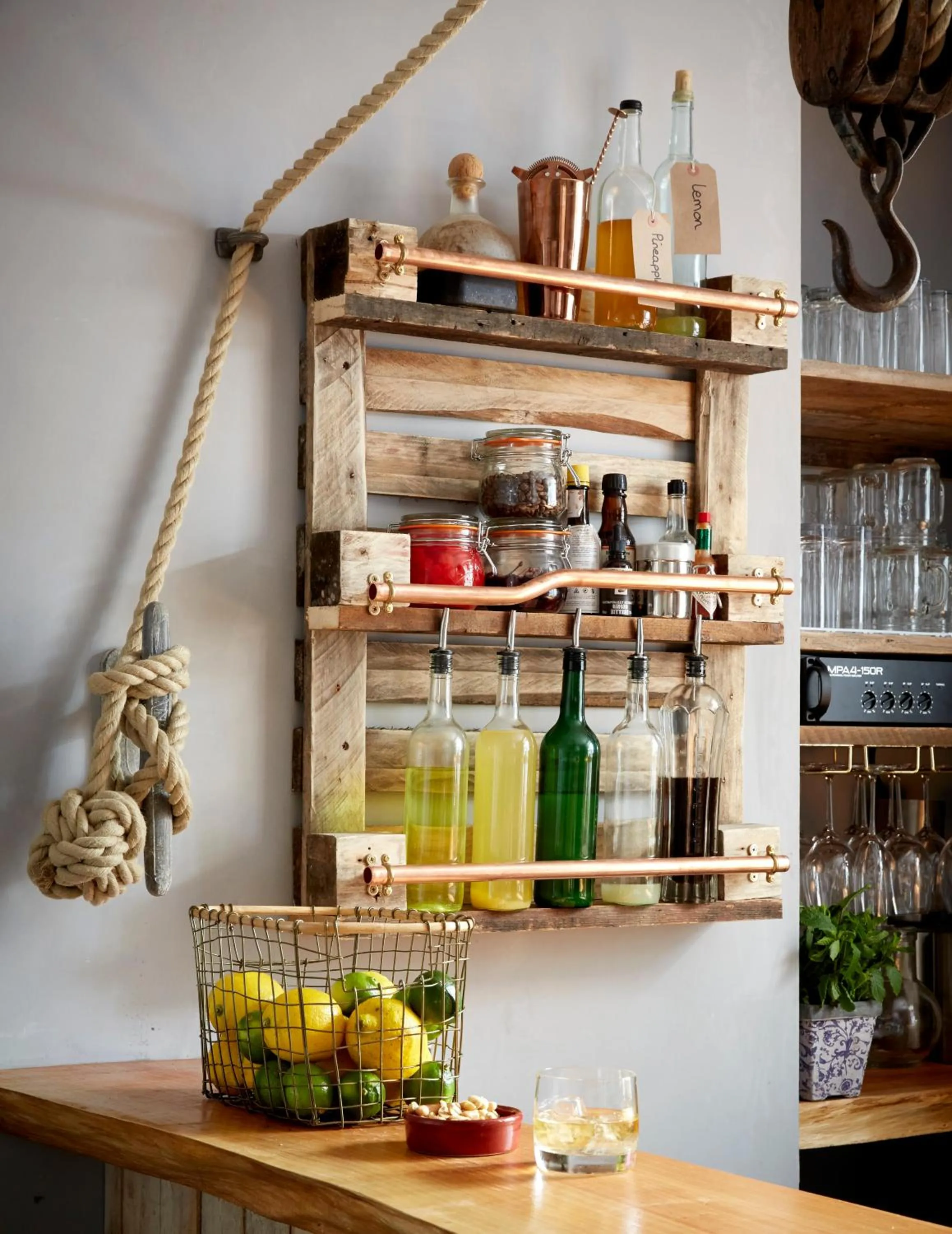 Lounge or bar in Artist Residence Cornwall