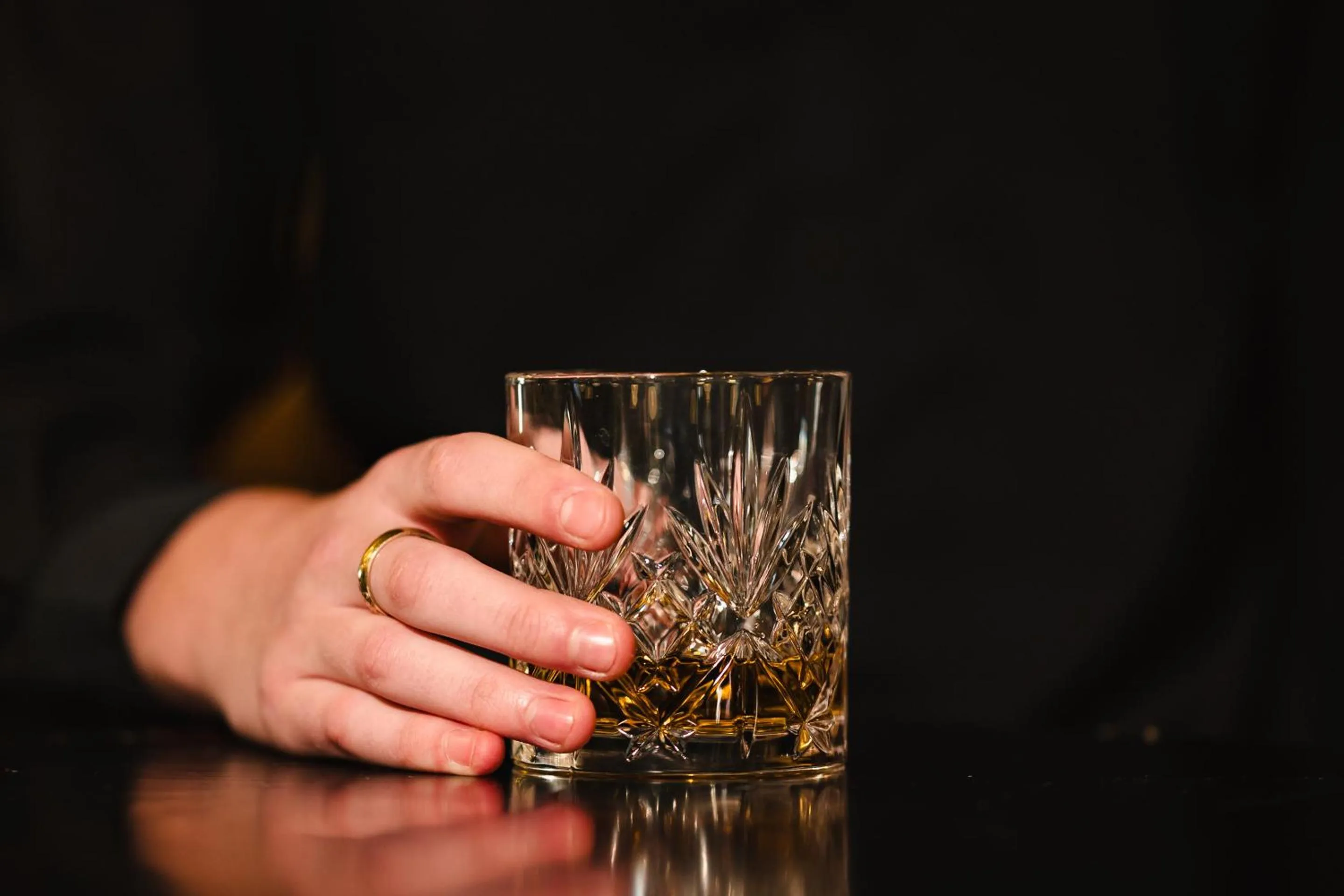 Lounge or bar in Crown Lodge Hotel