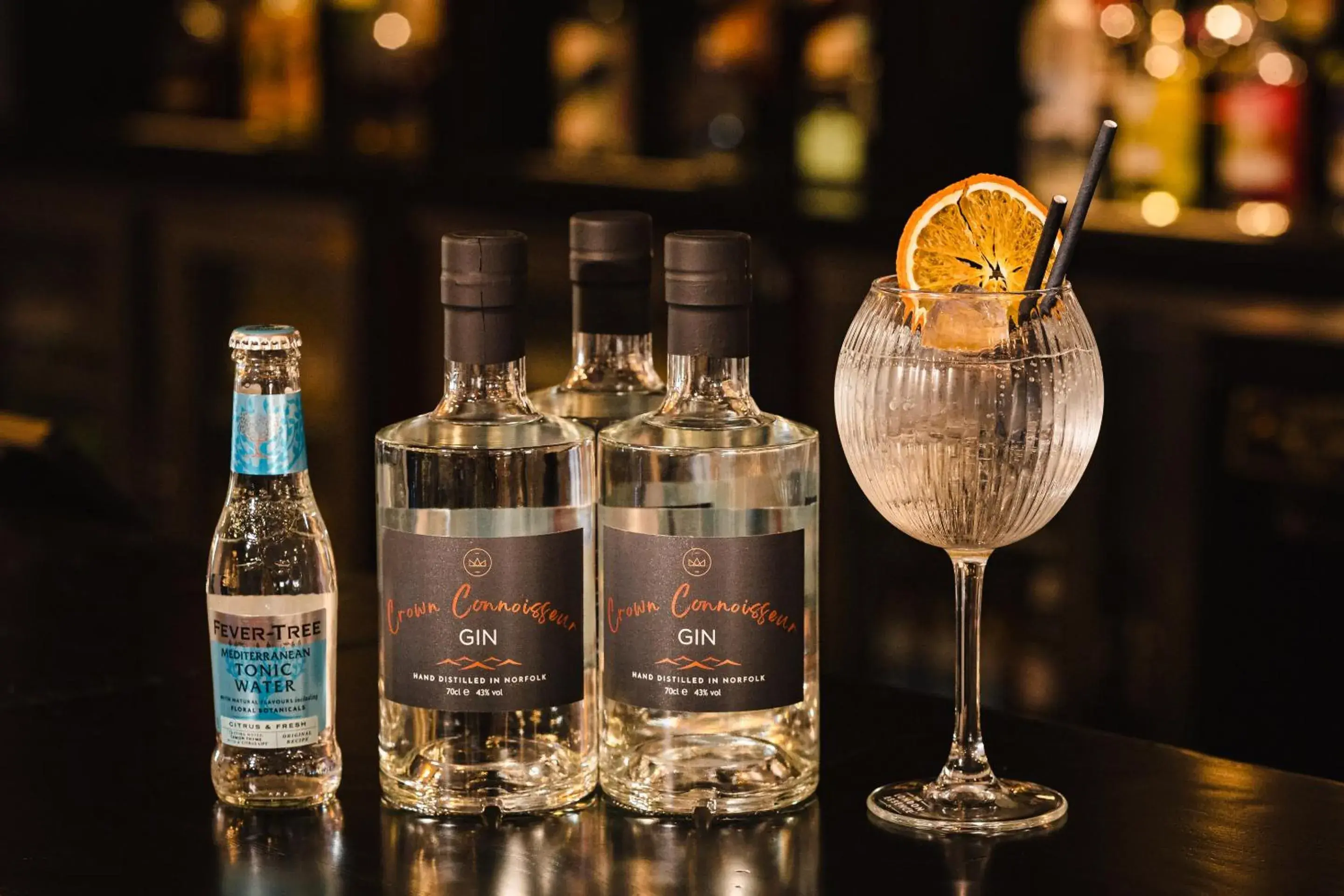 Lounge or bar in Crown Lodge Hotel Lounge or bar in Crown Lodge Hotel