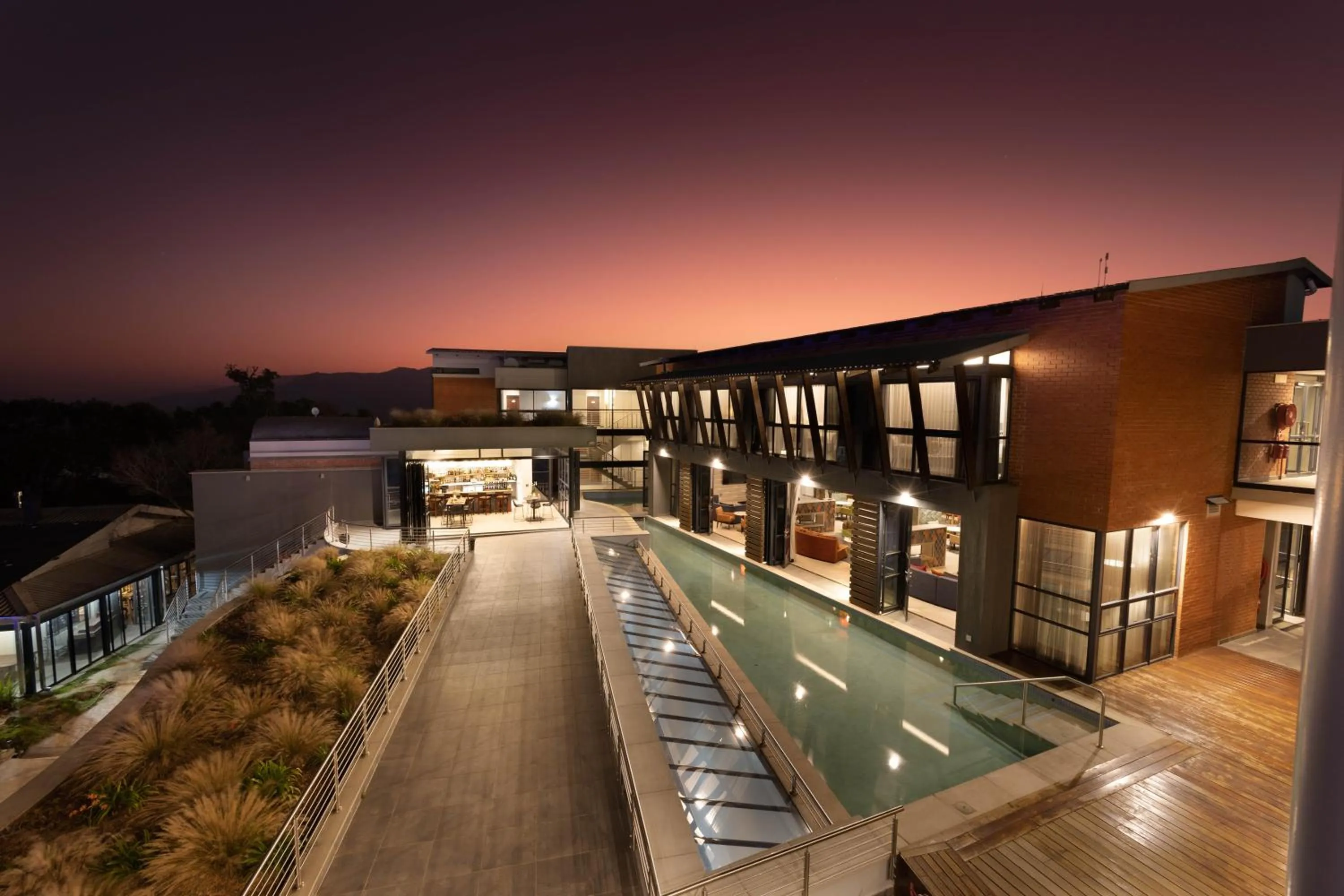 Night in Angels View Hotel