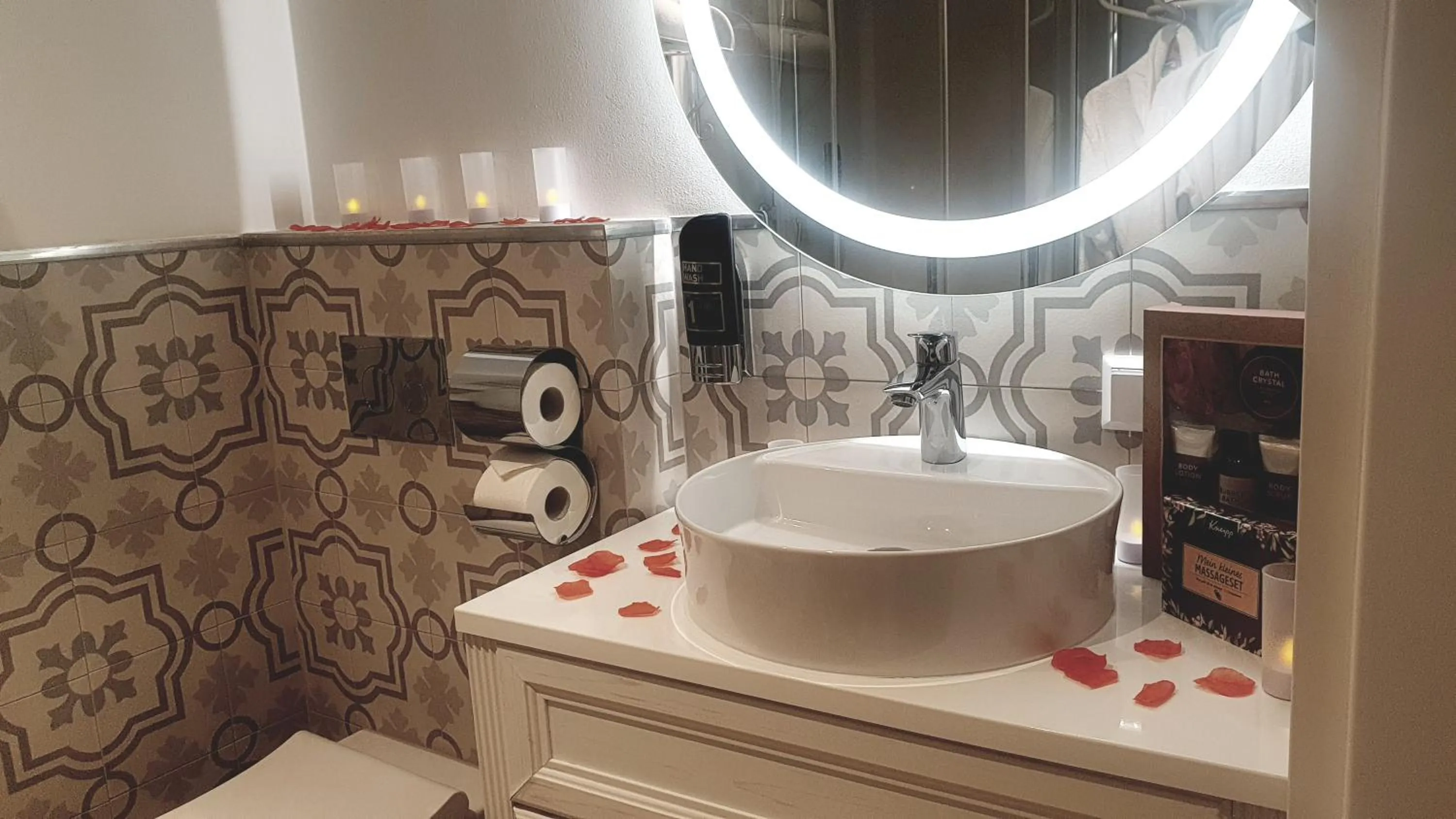 Shower in Złoty Lin