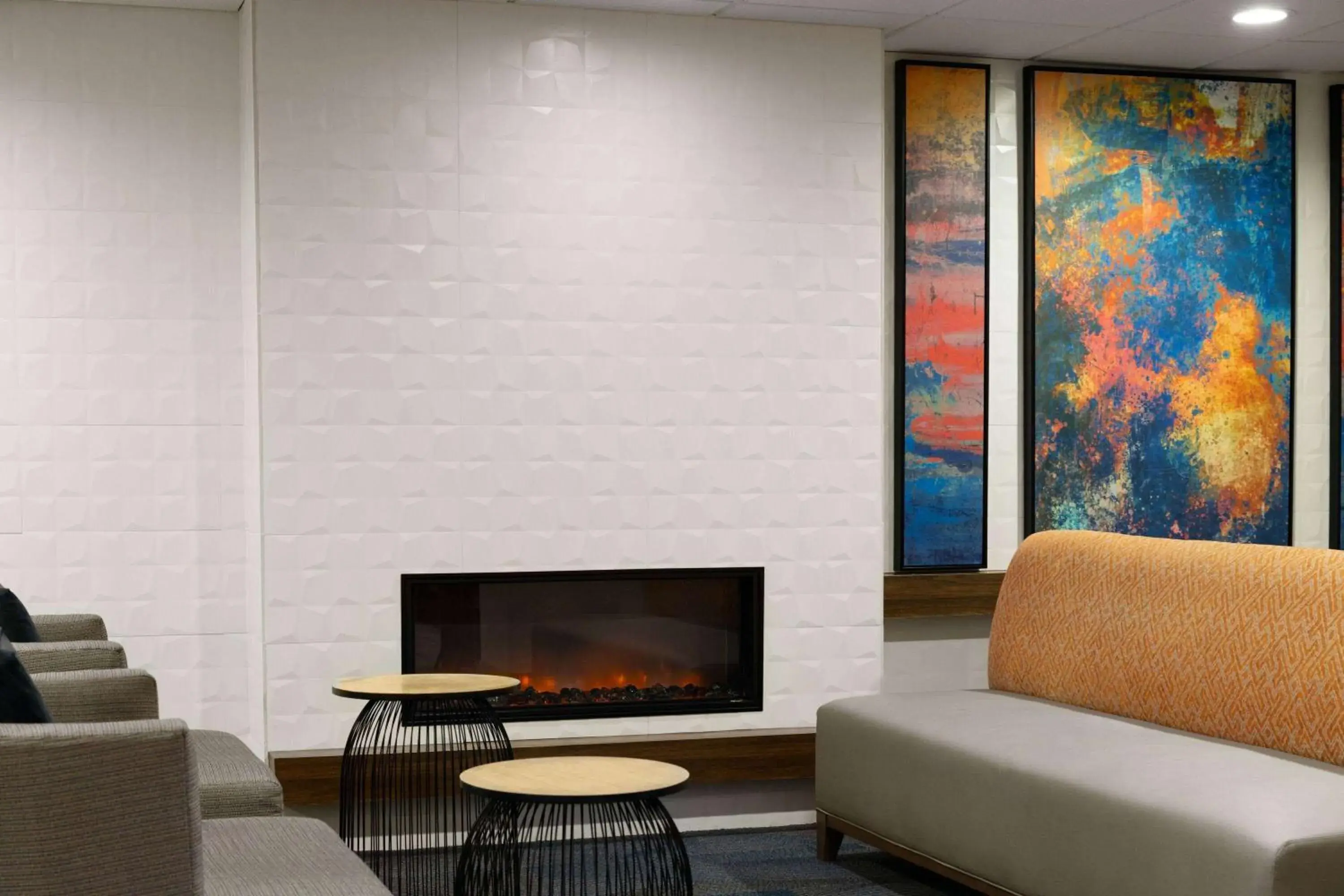 Lobby or reception in La Quinta by Wyndham Kennewick Lobby or reception in La Quinta by Wyndham Kennewick