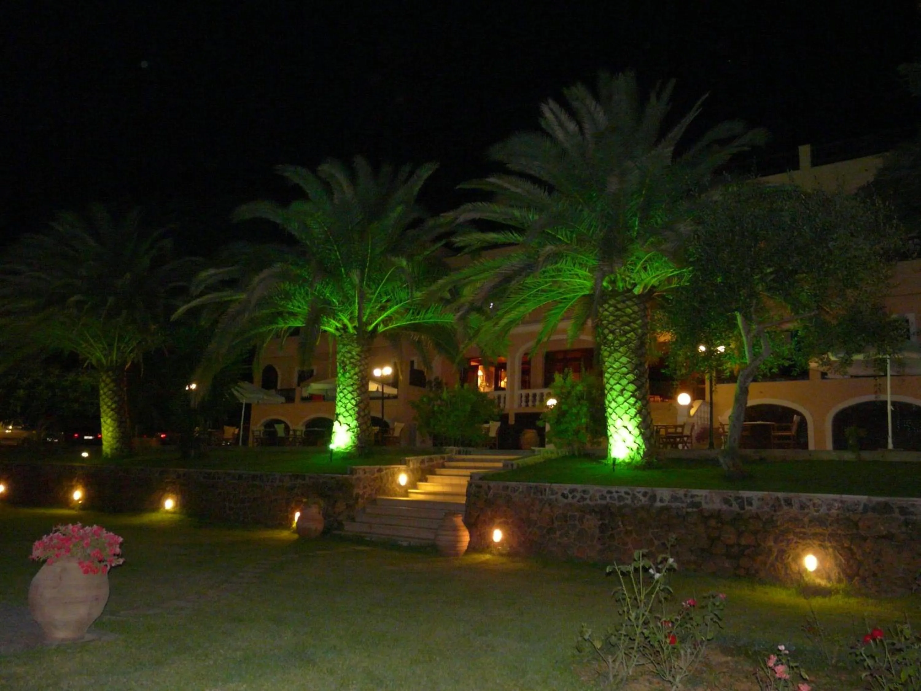 Spring in Fiori Hotel