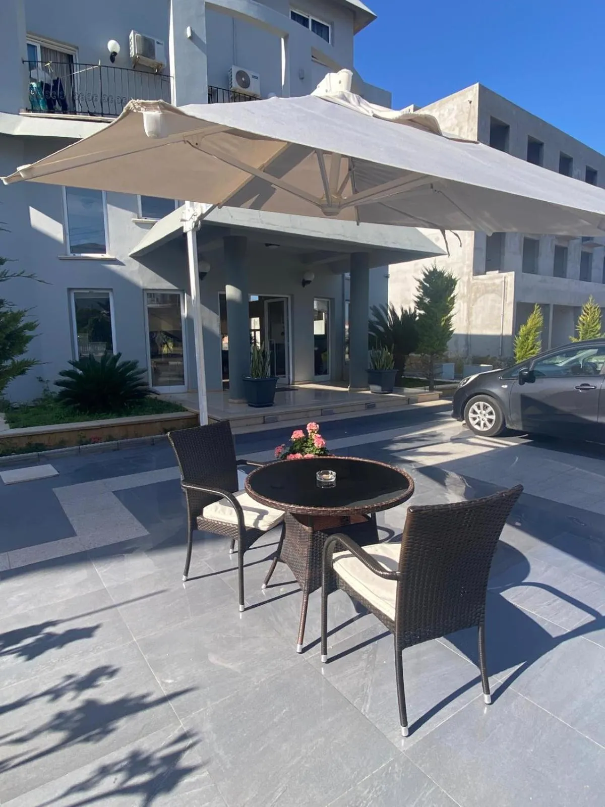 The Prince Inn Hotel & Villas