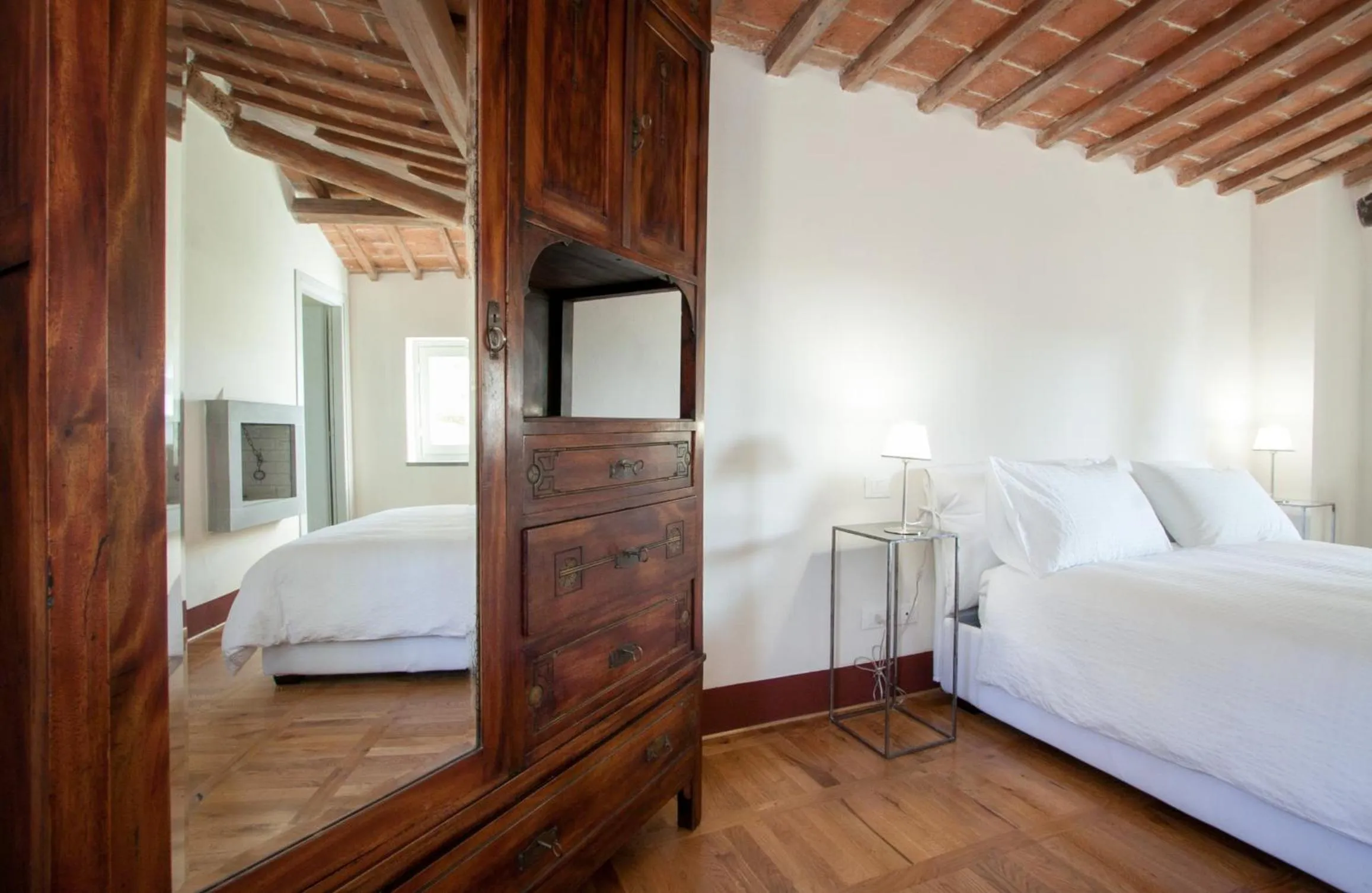 Bedroom in Resort Borgo Syrah