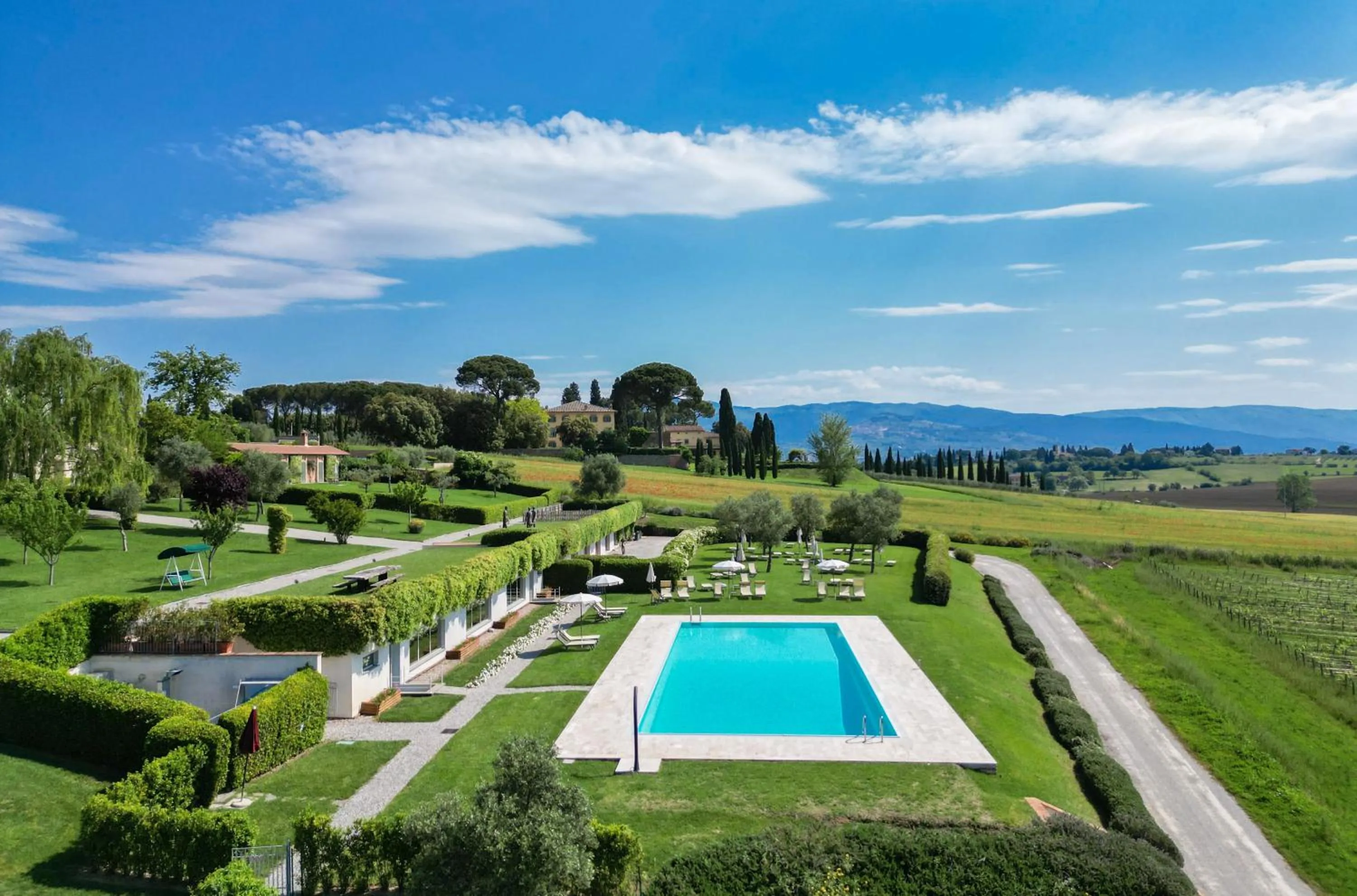 Pool view in Resort Borgo Syrah