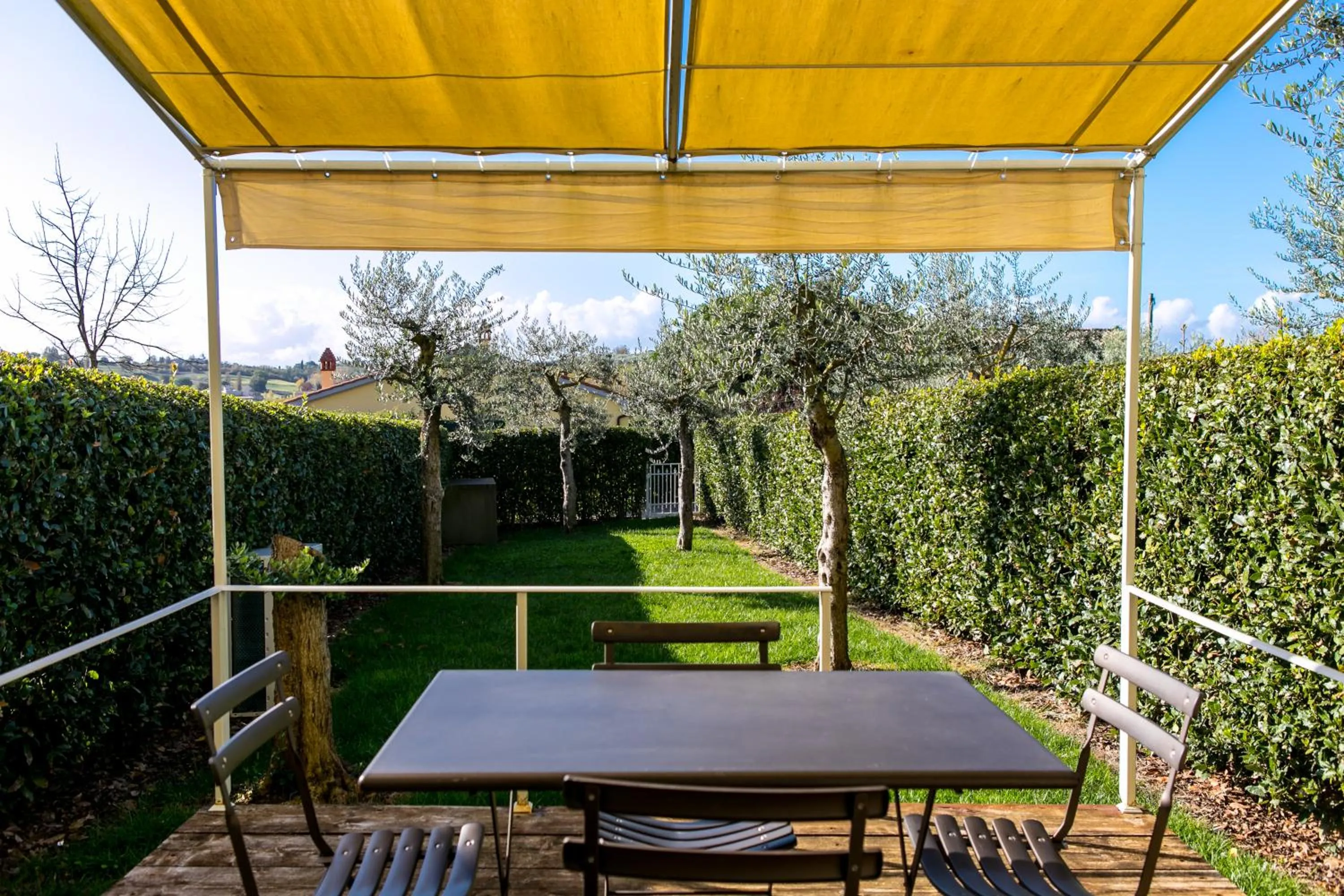 Garden view in Resort Borgo Syrah