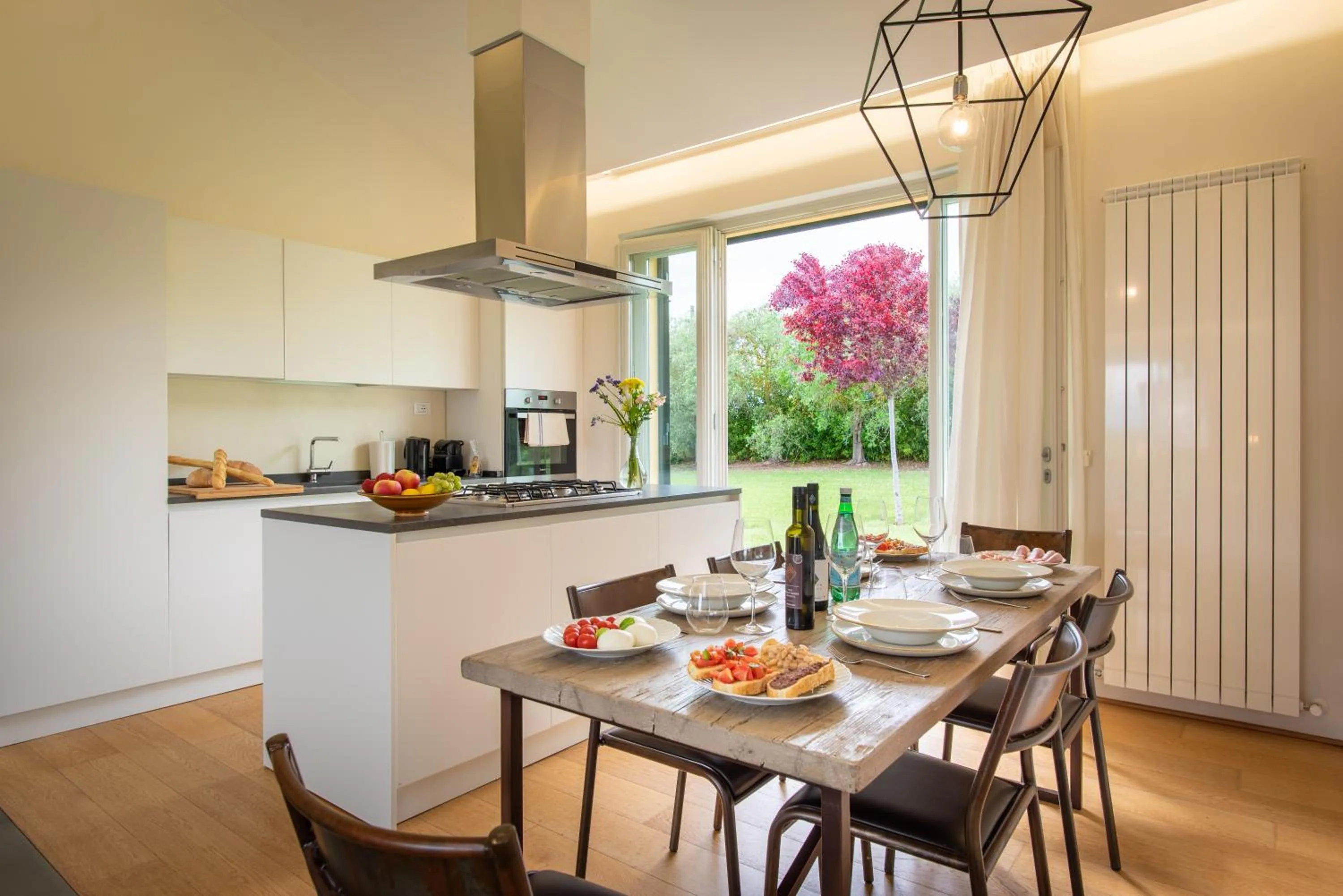 Dining area in Resort Borgo Syrah