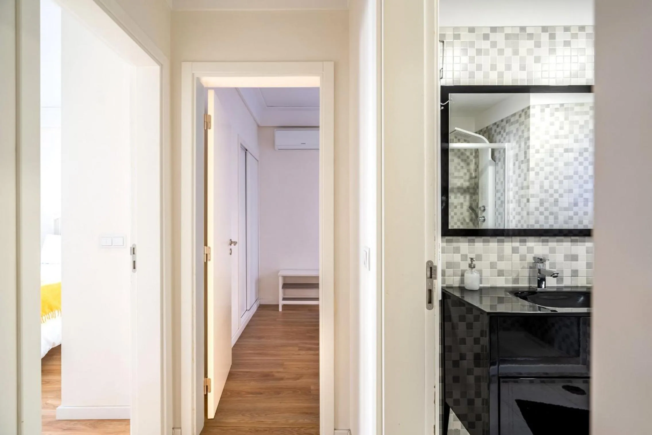 Bathroom in Akicity Marques Pearl II
