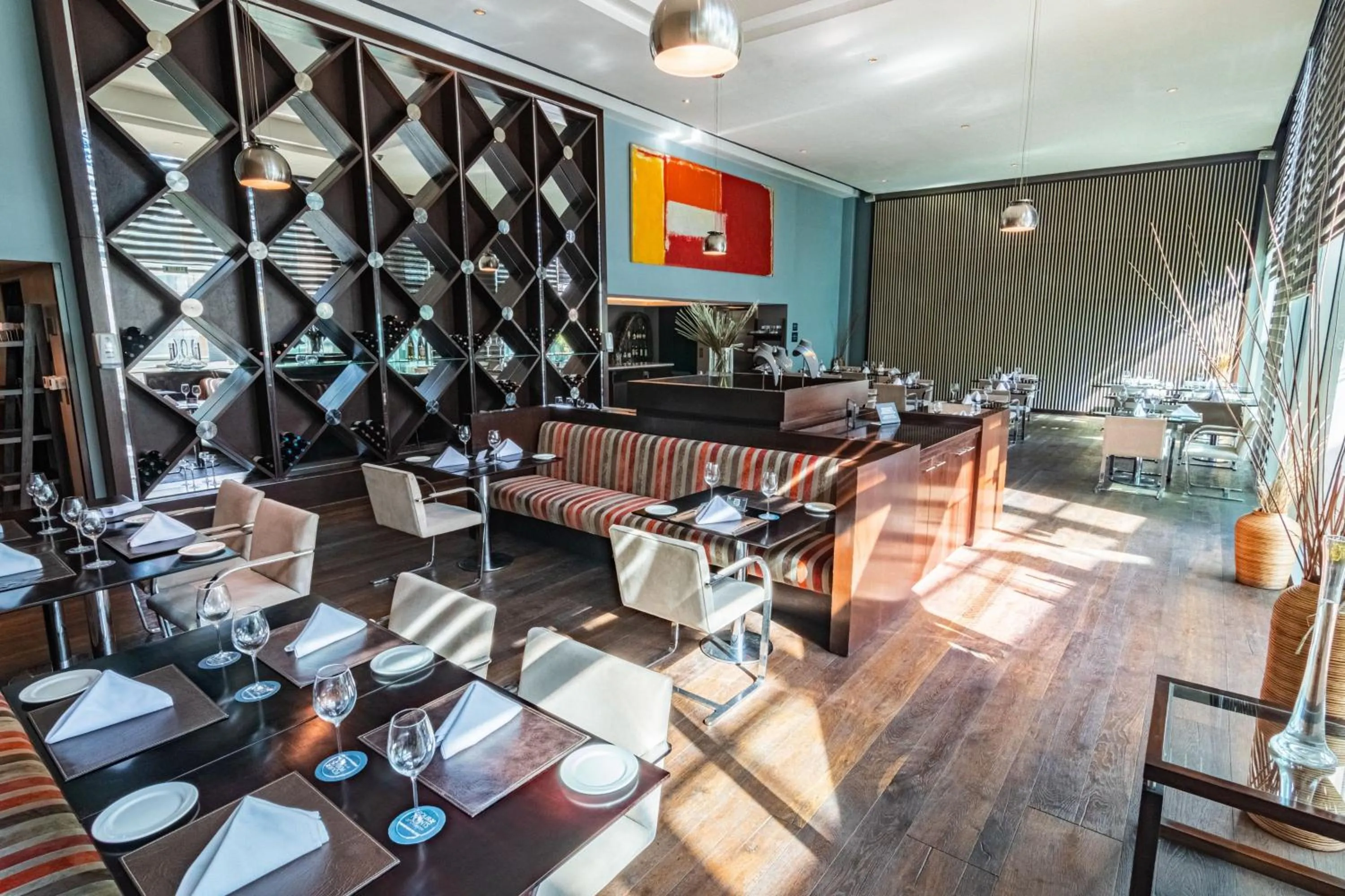 Restaurant/places to eat in Four Points By Sheraton Los Angeles