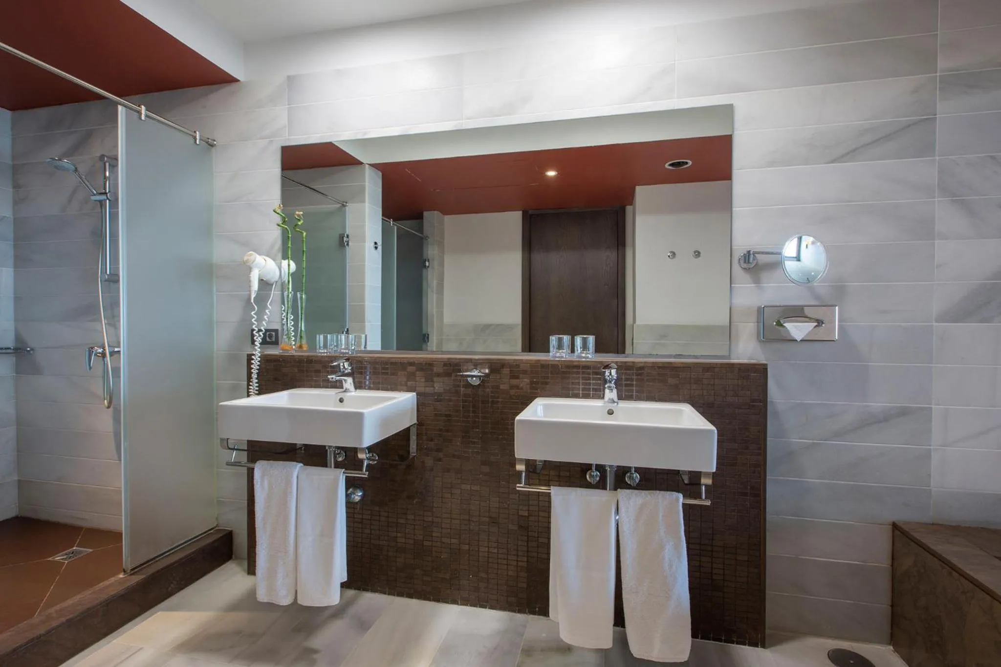 Shower in Hipotels Gran Conil