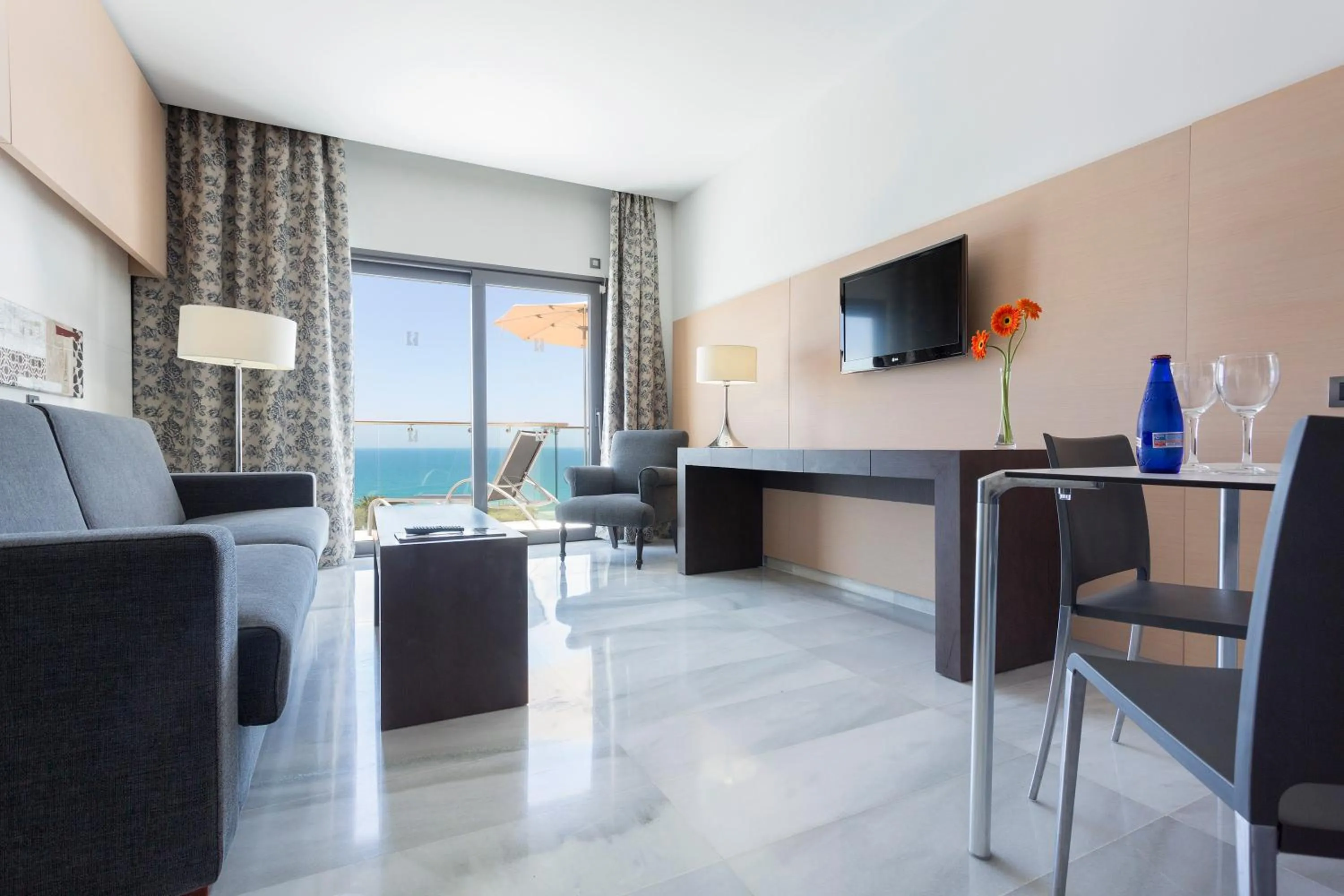 TV and multimedia in Hipotels Gran Conil