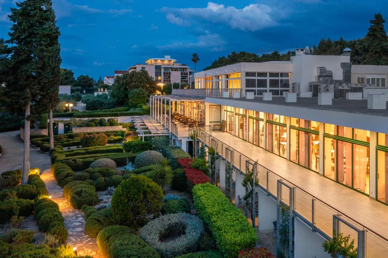 Restaurant/places to eat in Aminess Vival Casa Velaris