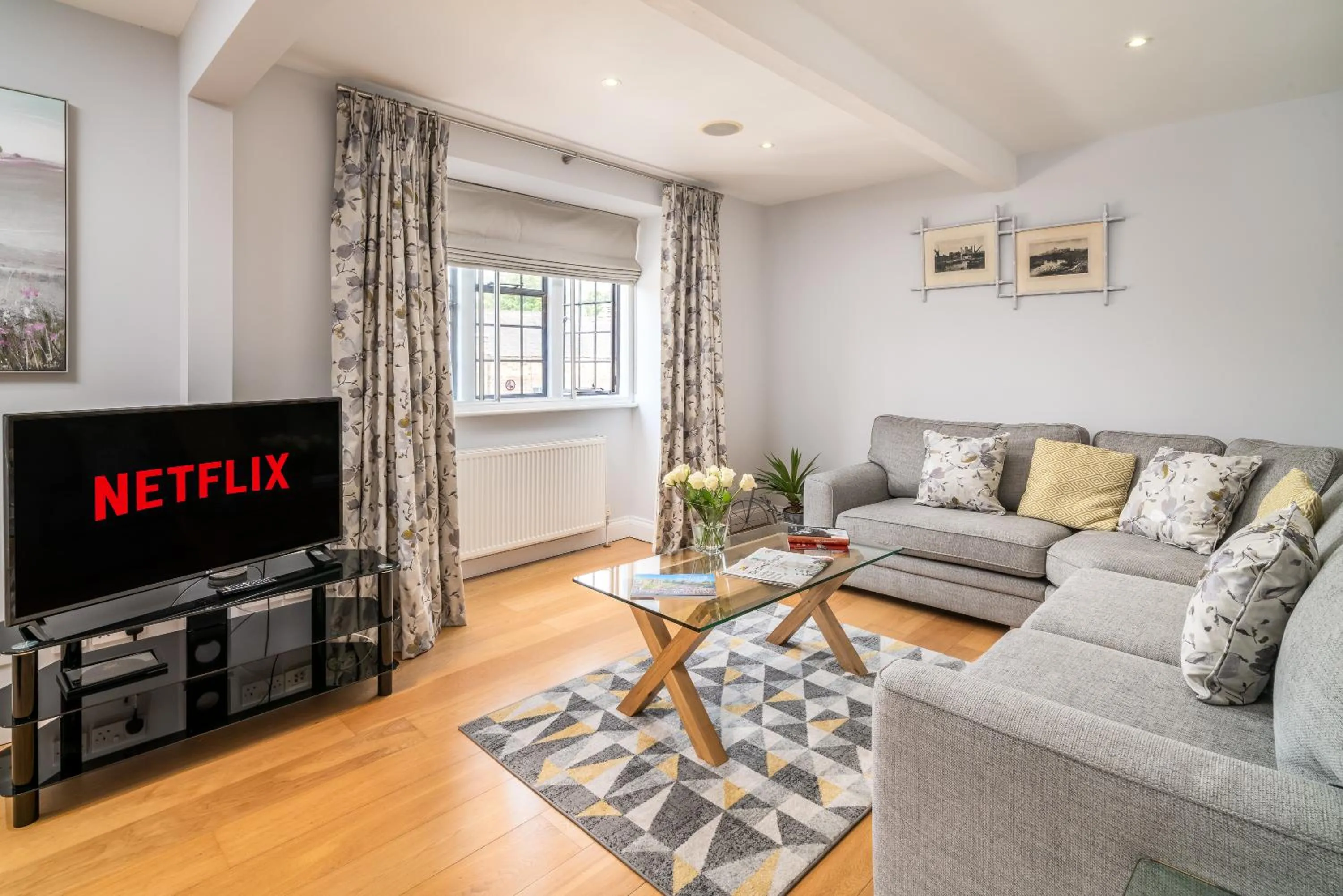 TV and multimedia in Castle Properties:Eton-The College