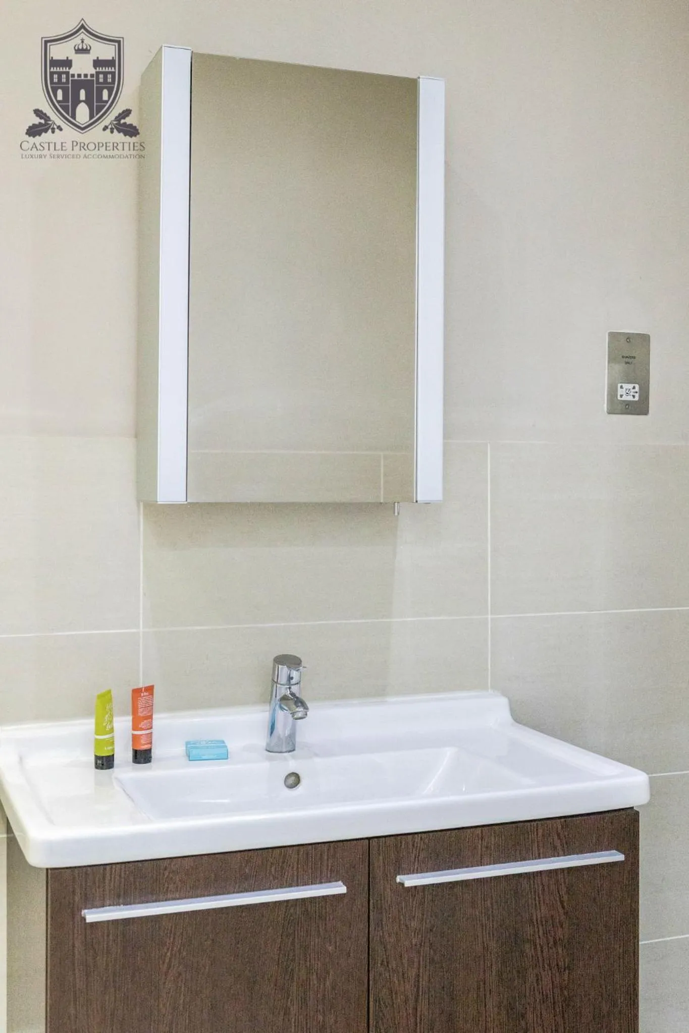 Bathroom in Castle Properties:Eton-The College