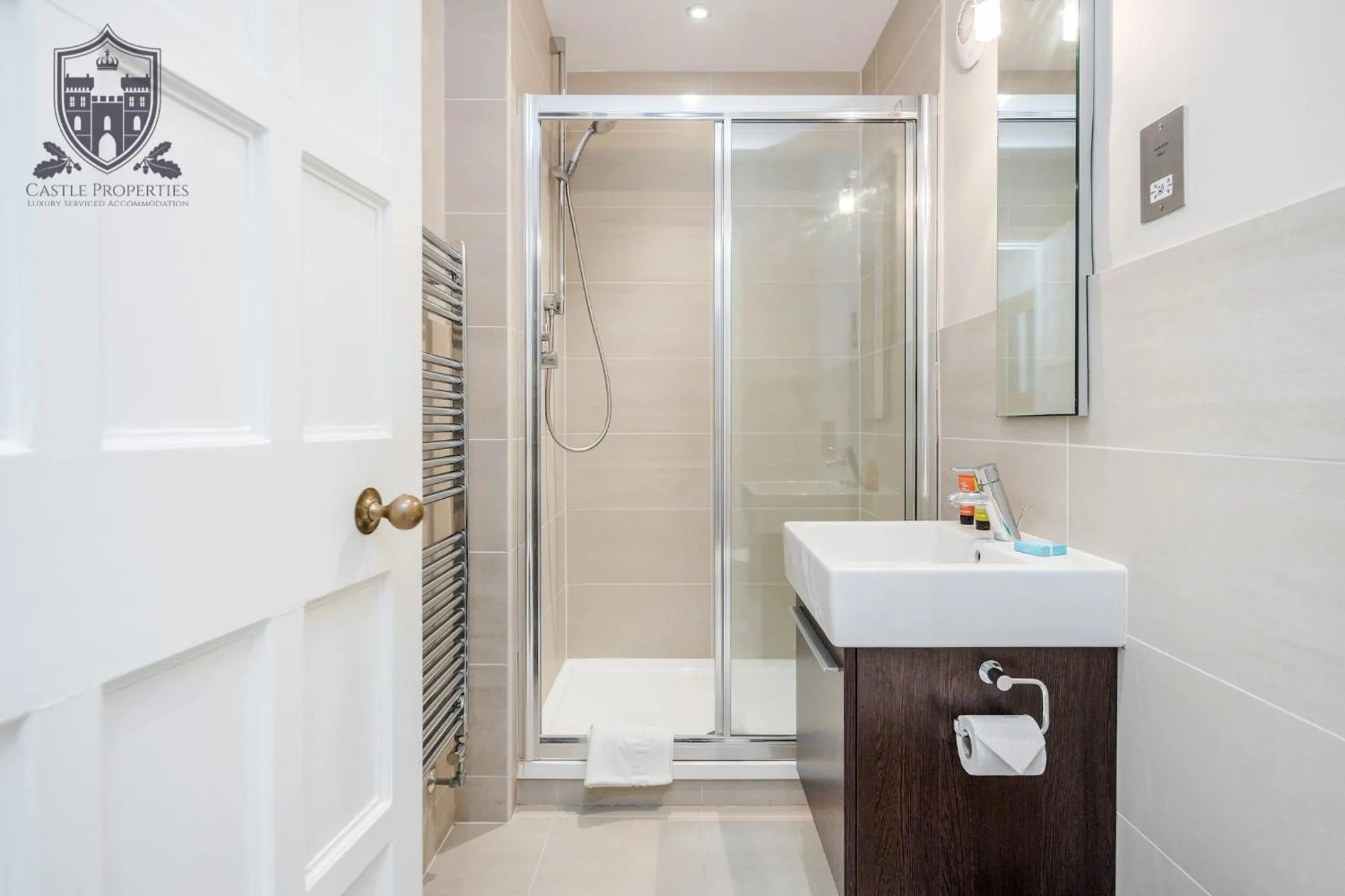 Bathroom in Castle Properties:Eton-The College