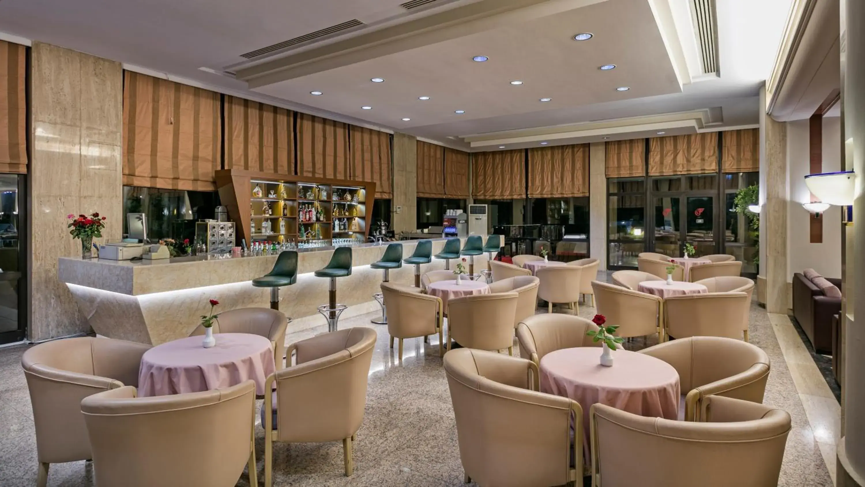 Lounge or bar in Özkaymak Falez Hotel