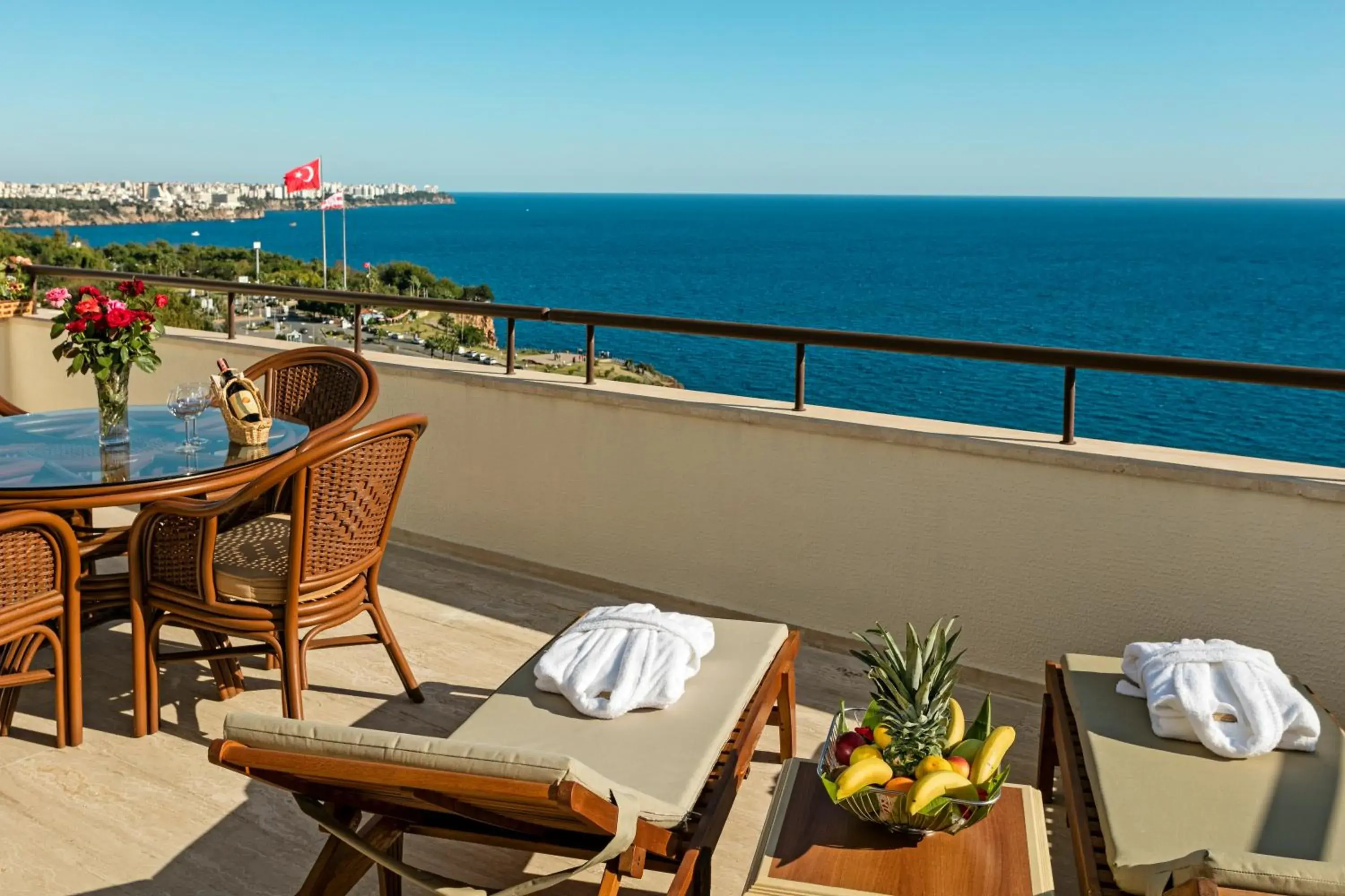 Balcony/Terrace in Özkaymak Falez Hotel