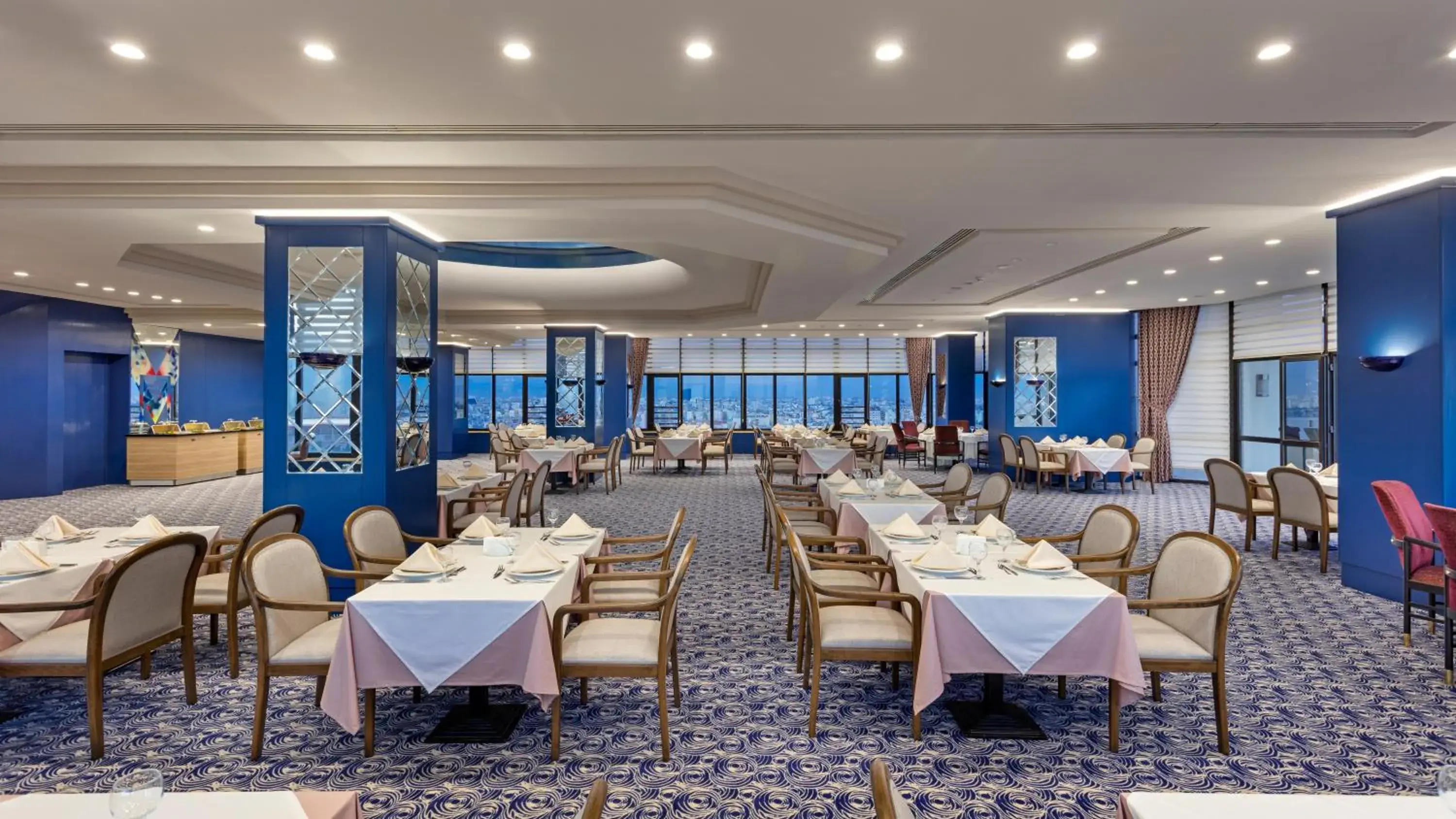 Restaurant/Places to Eat in Özkaymak Falez Hotel