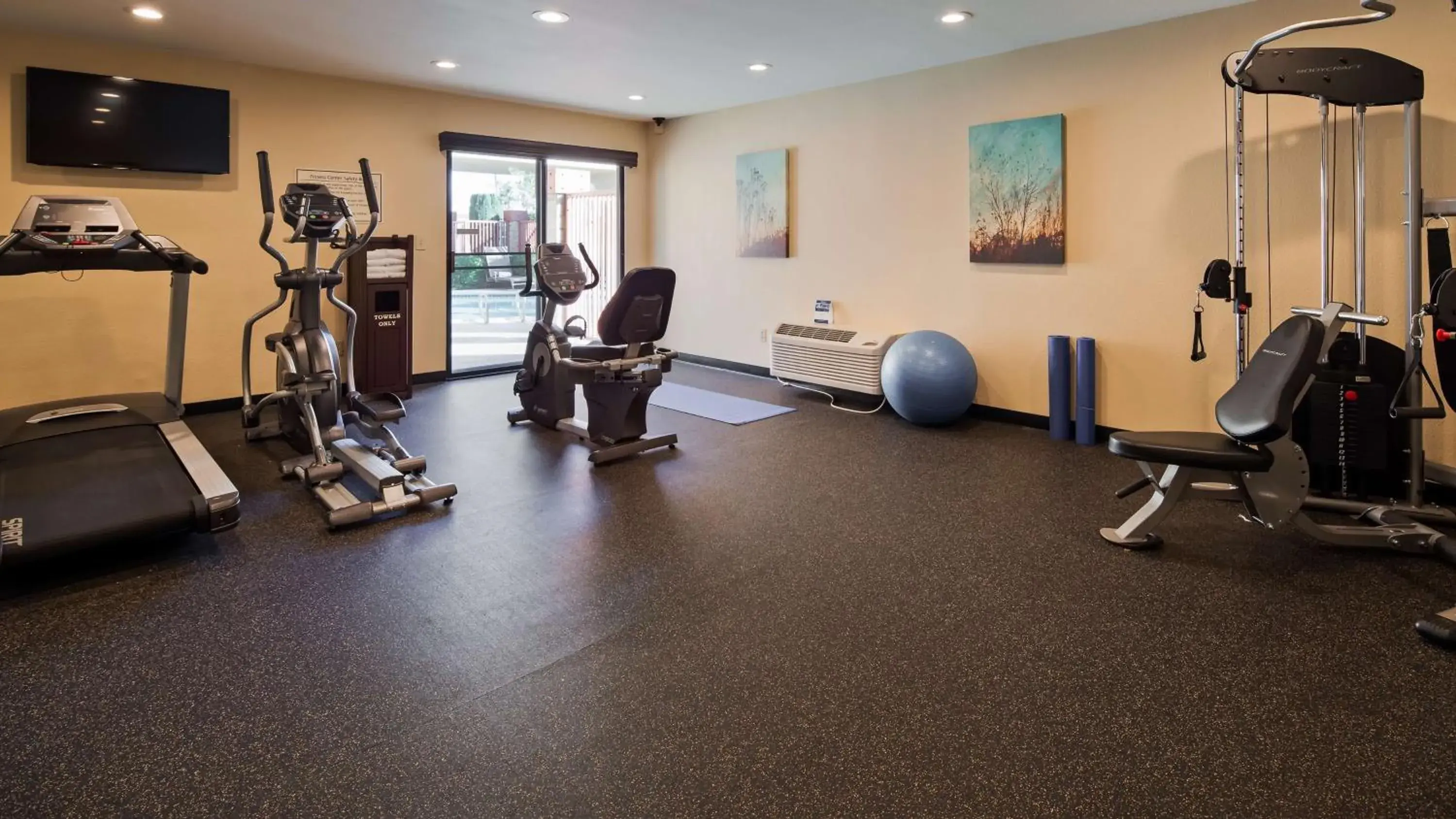 Spa and wellness centre/facilities in Best Western PLUS Inn of Hayward Spa and wellness centre/facilities in Best Western PLUS Inn of Hayward