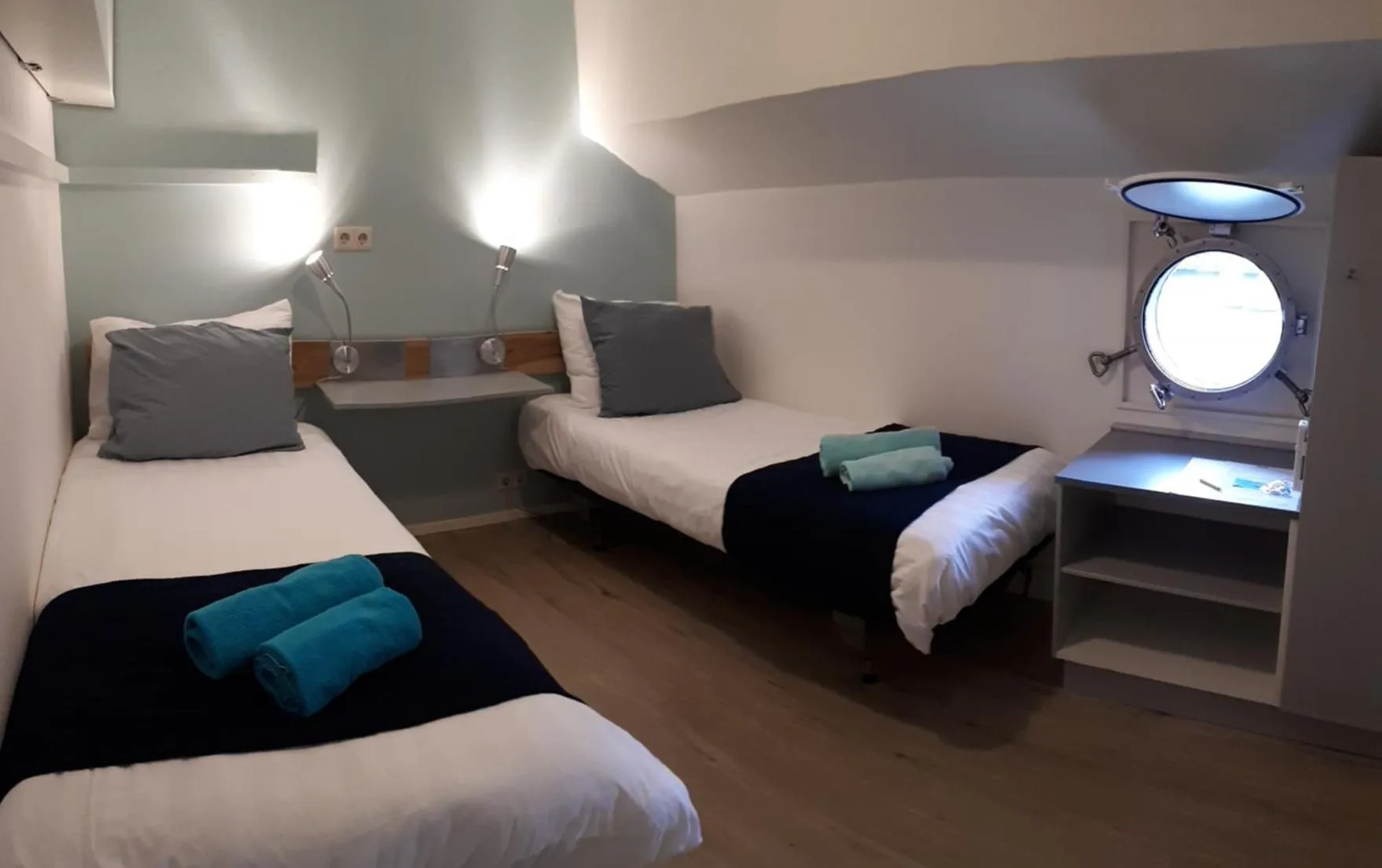 Bedroom, Bed in Rooms on Water