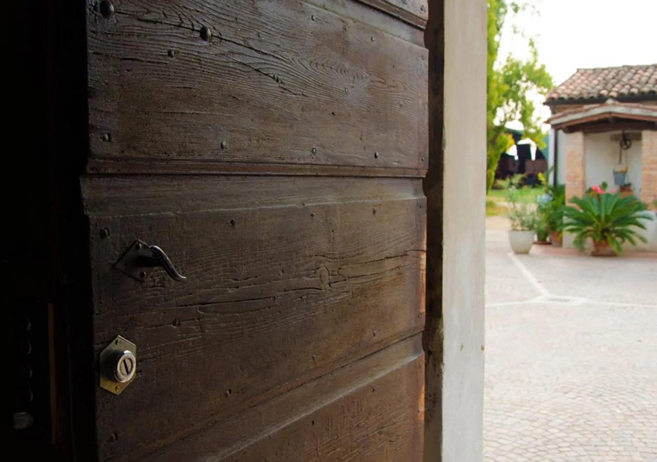 Facade/entrance in B&B Antica cascina